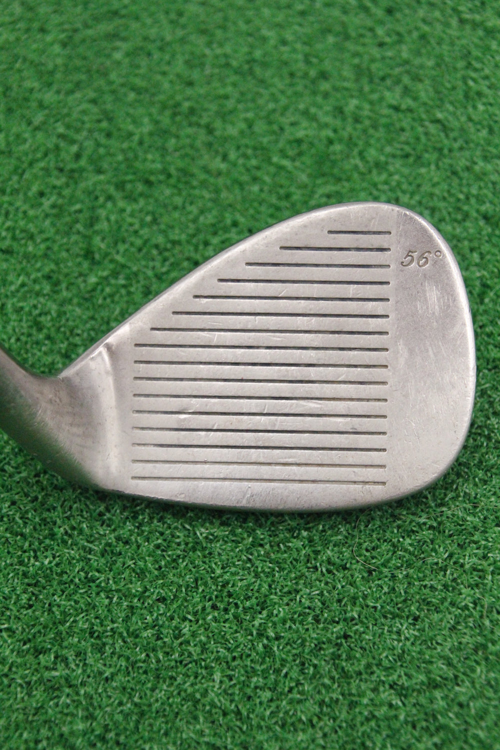 Lefty Tour II 56° SW 35.25"