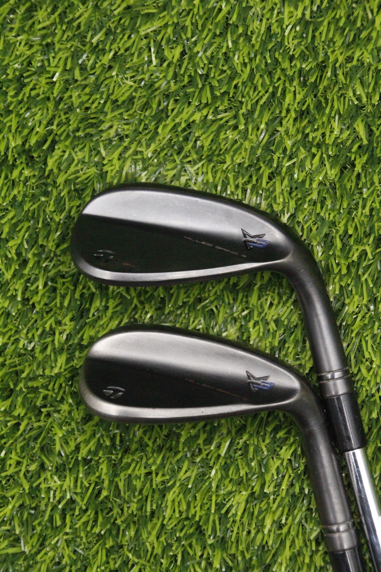 TaylorMade Milled Grind 3 Raw Black 56° 60° Wedge Set XS Flex