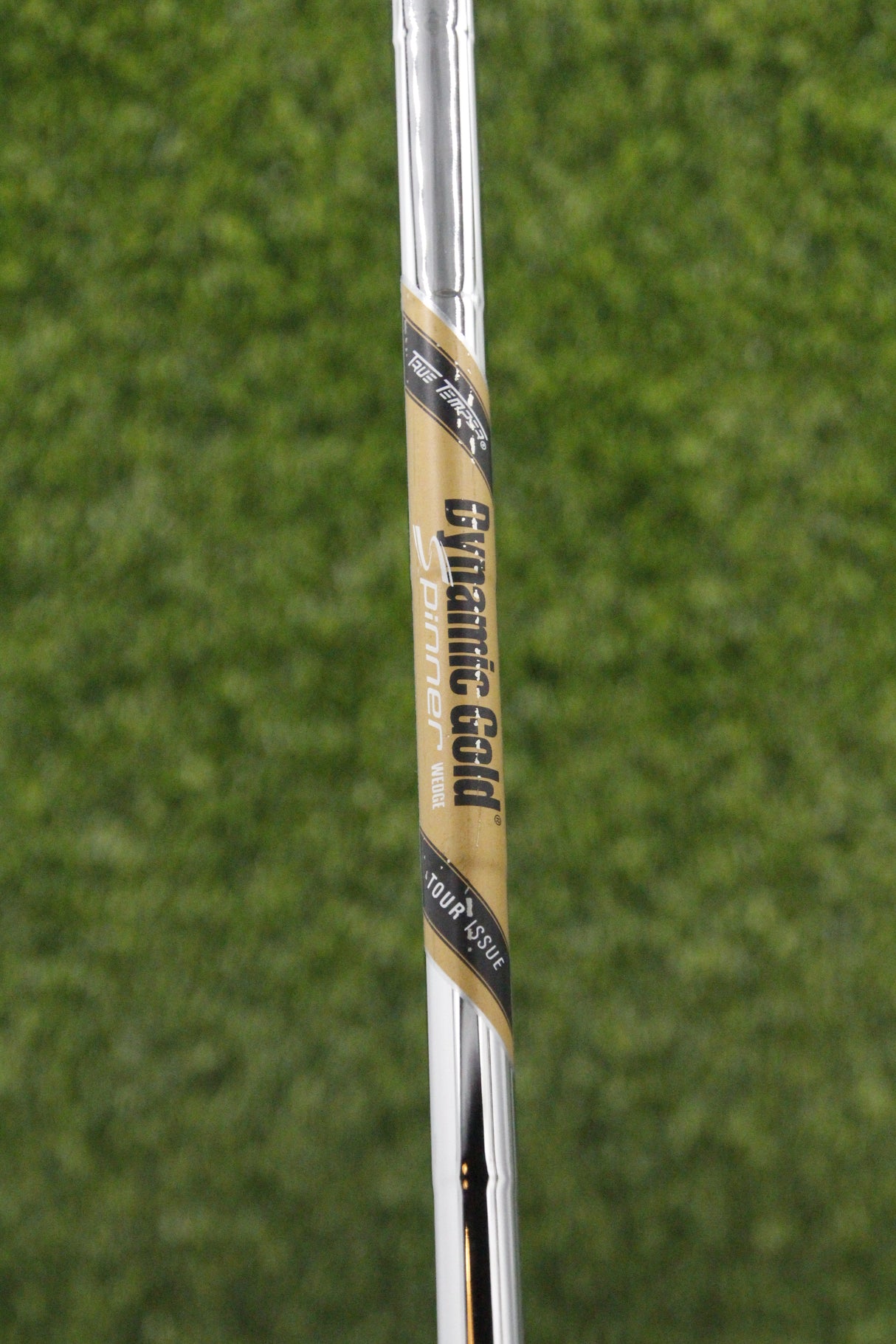 Cleveland RTX Zipcore Tour Satin 56° SW Wedge Flex 35.5"