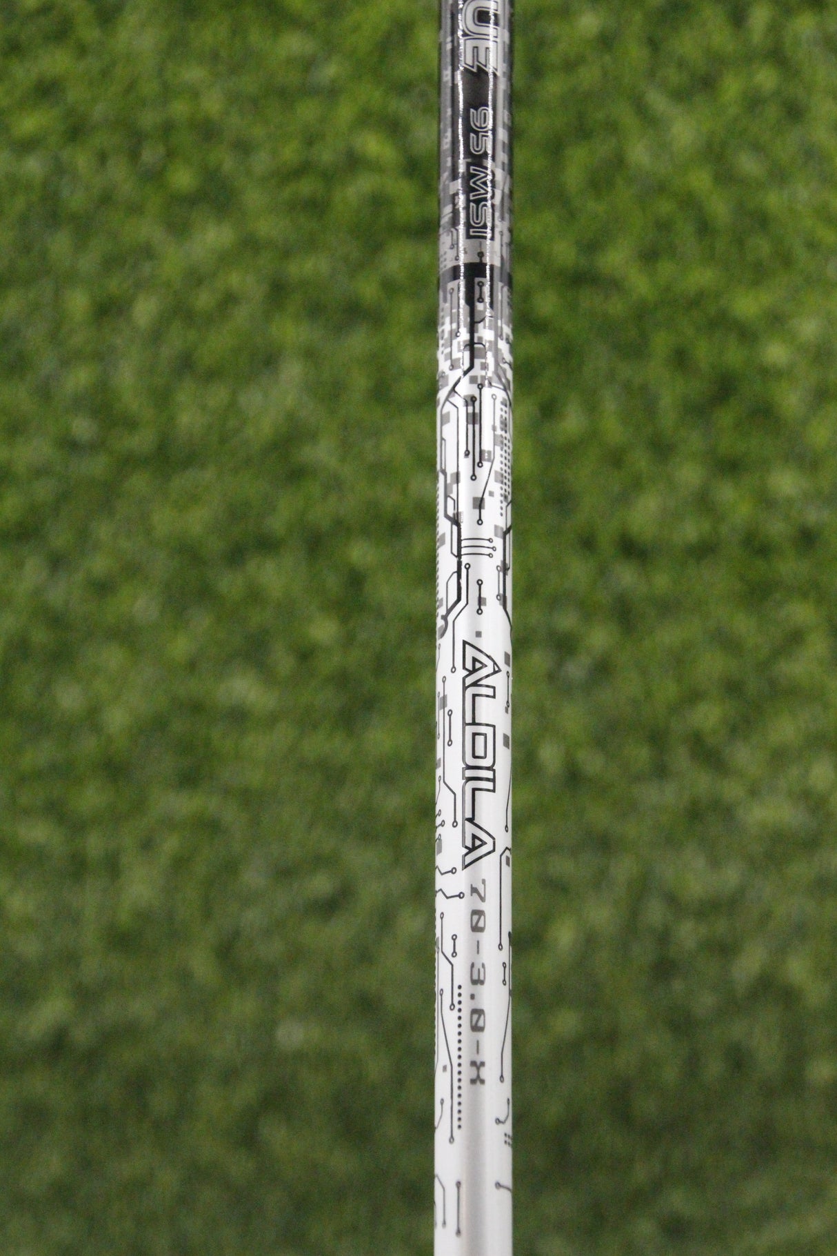 Lefty Titleist 915 D2 9.5° Driver XS Flex 44.75"