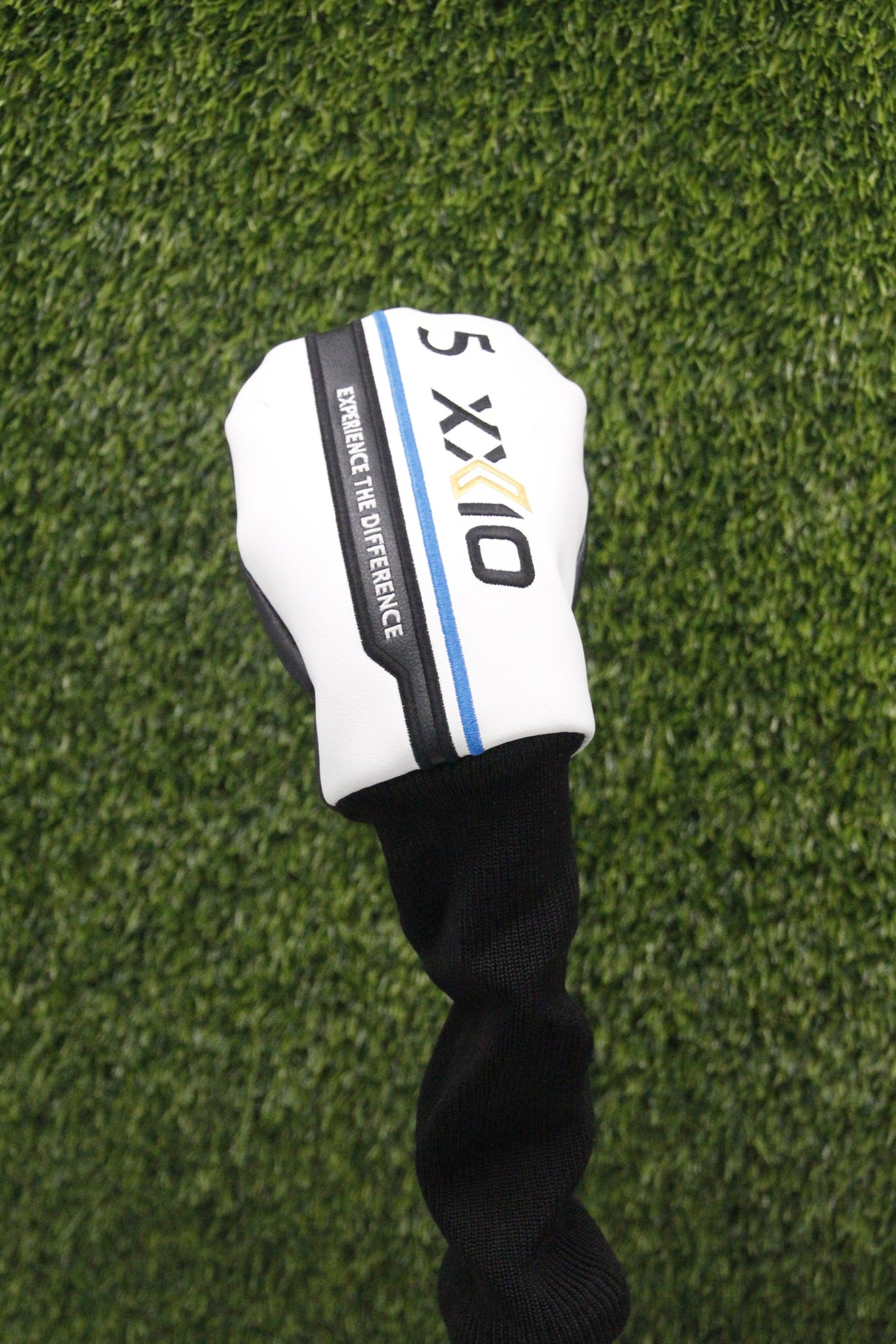 NEW XXIO 12 18° 5 Wood R Flex 42.25" w/ HC