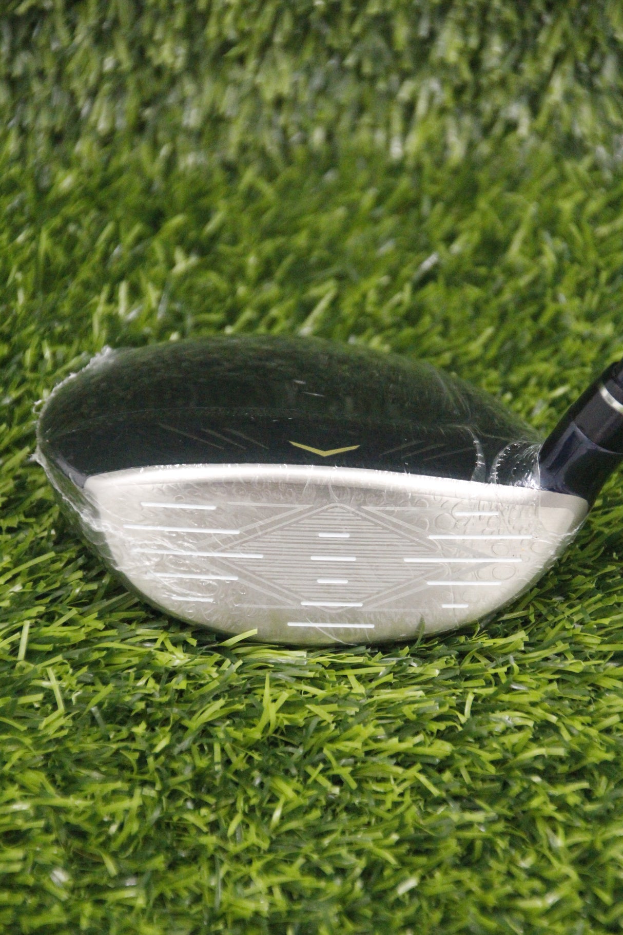 NEW XXIO 12 20° 7 Wood R Flex 41.75" w/ HC