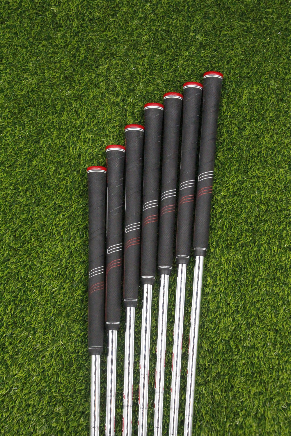 Titleist 718 AP3 Iron Set 5-PW GW R Flex Std Length