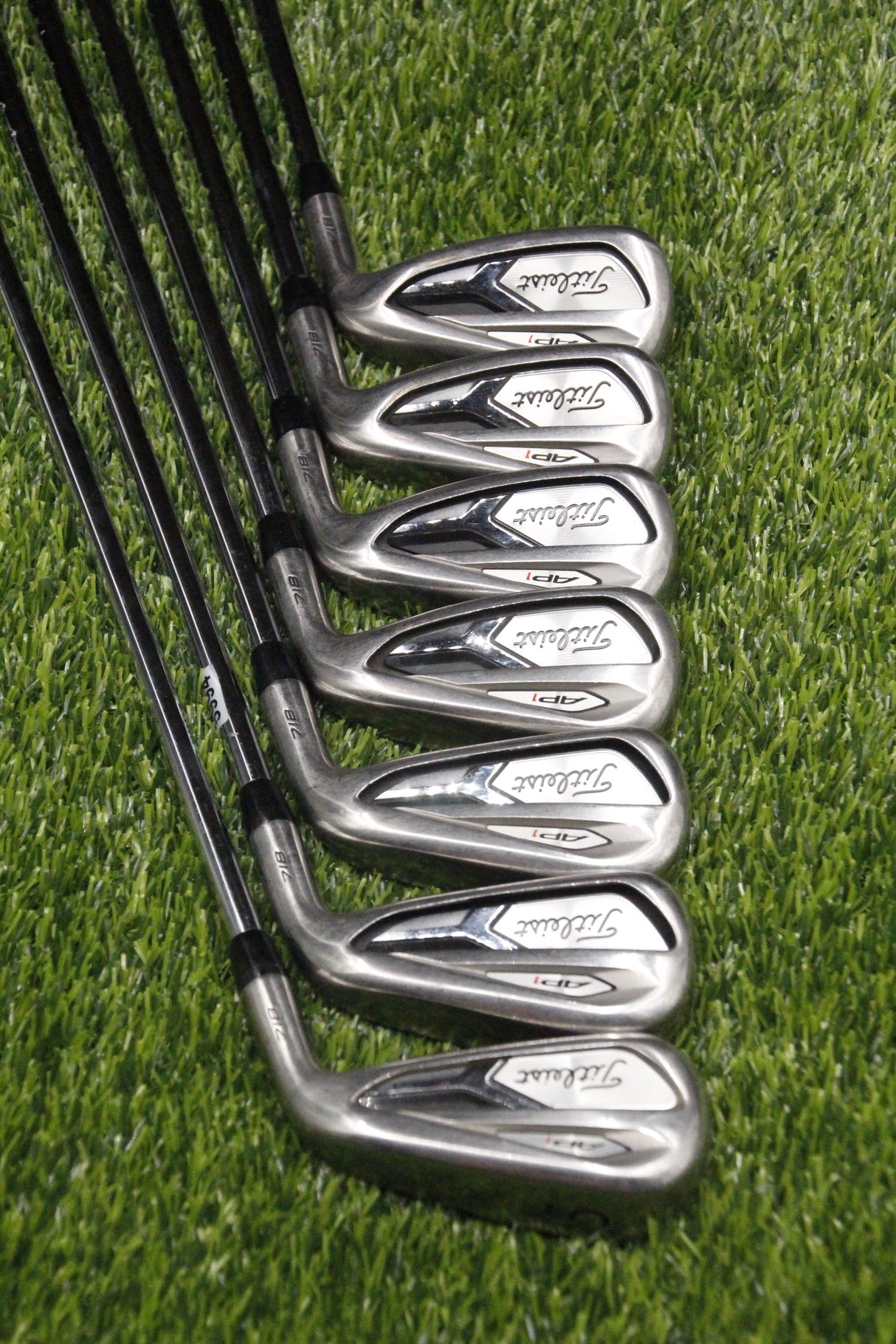 Titleist 718 AP1 Iron Set 5-PW GW R Flex +0.5"
