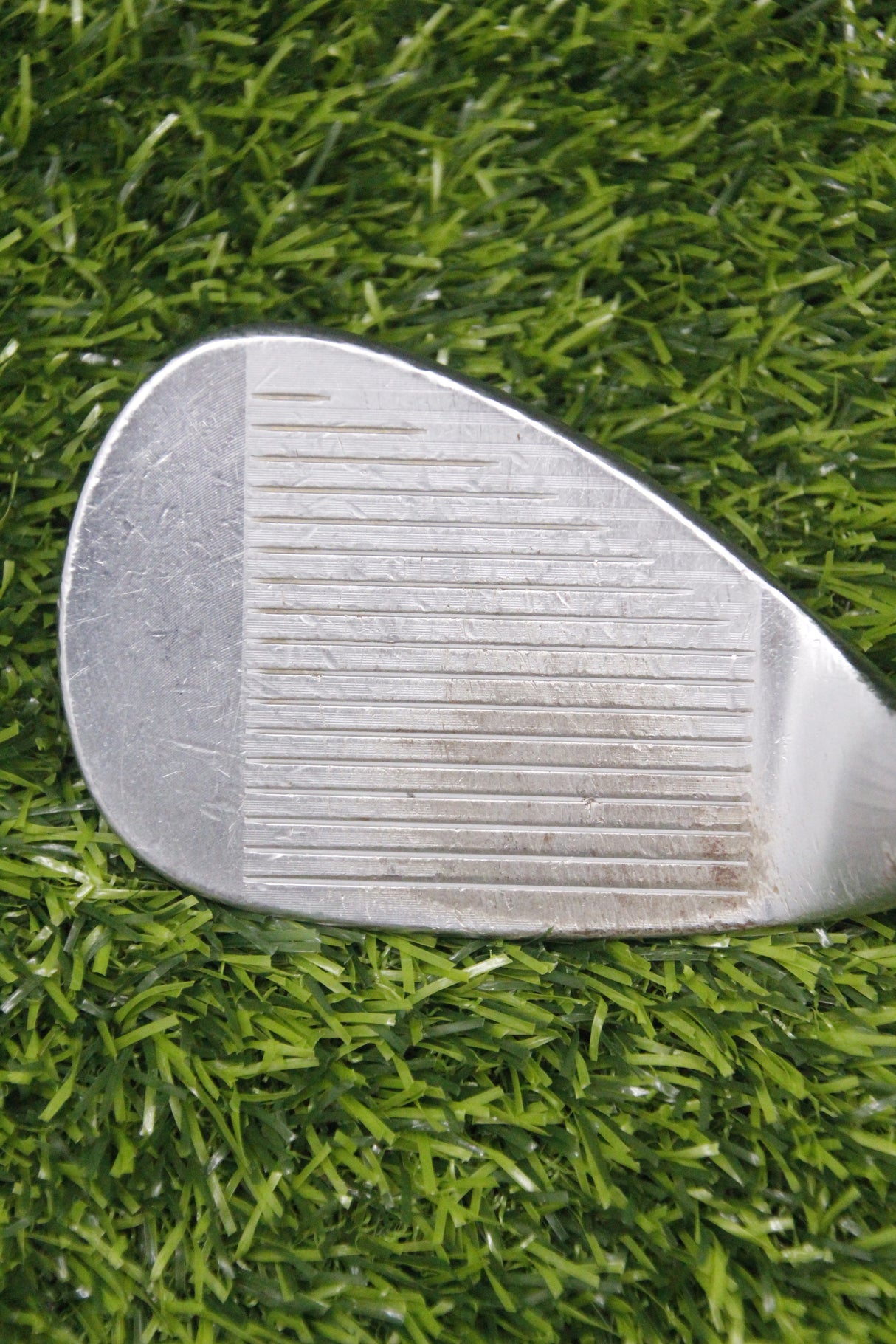 Titleist Vokey SM6 Tour Chrome 60° LW Wedge Flex 35.25"