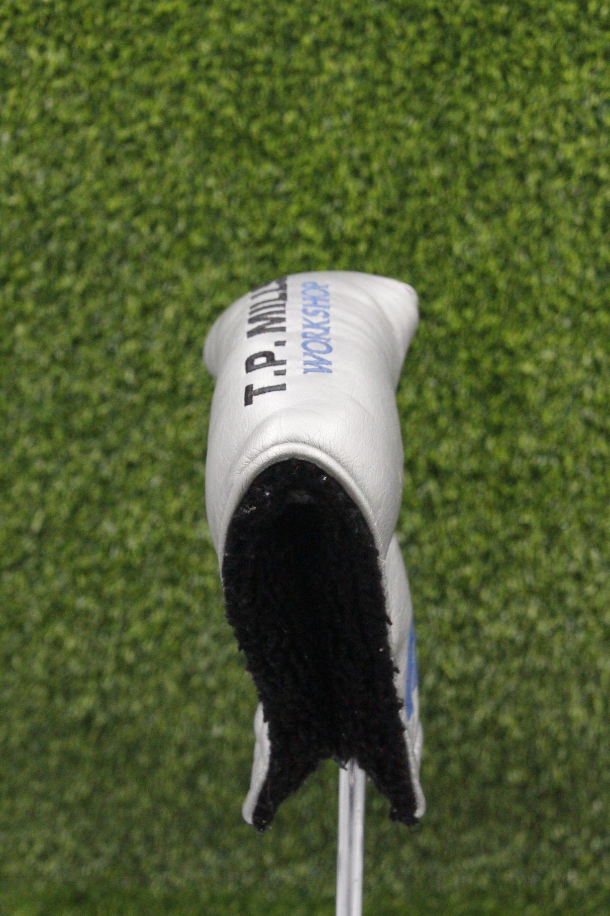 Mizuno T.P Mills Workshop Putter Headcover