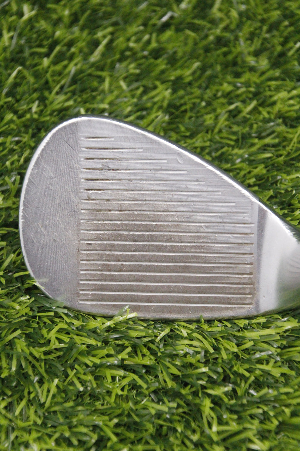 Titleist Vokey SM7 Tour Chrome 56° SW Wedge Flex 35.25"