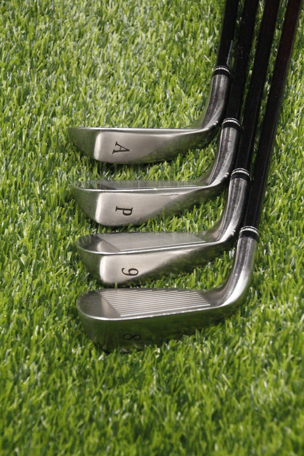 WOMEN XXIO Prime Iron Set 8-PW AW L Flex Std Length