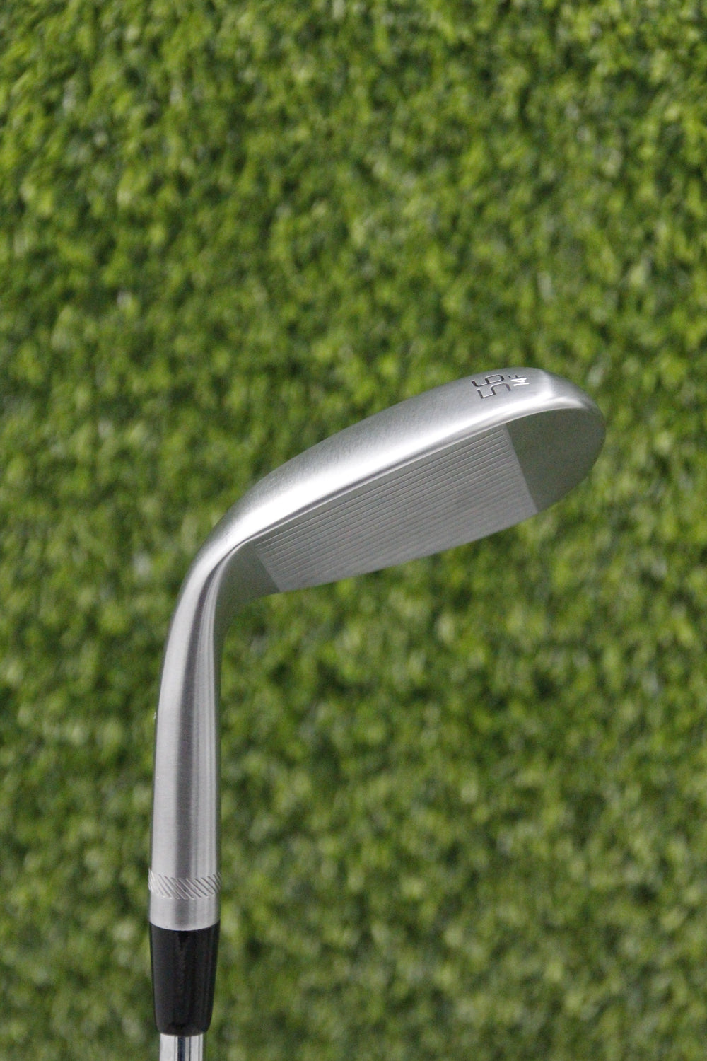 Titleist Vokey SM9 Tour Chrome 56° SW Wedge Flex 35.25"