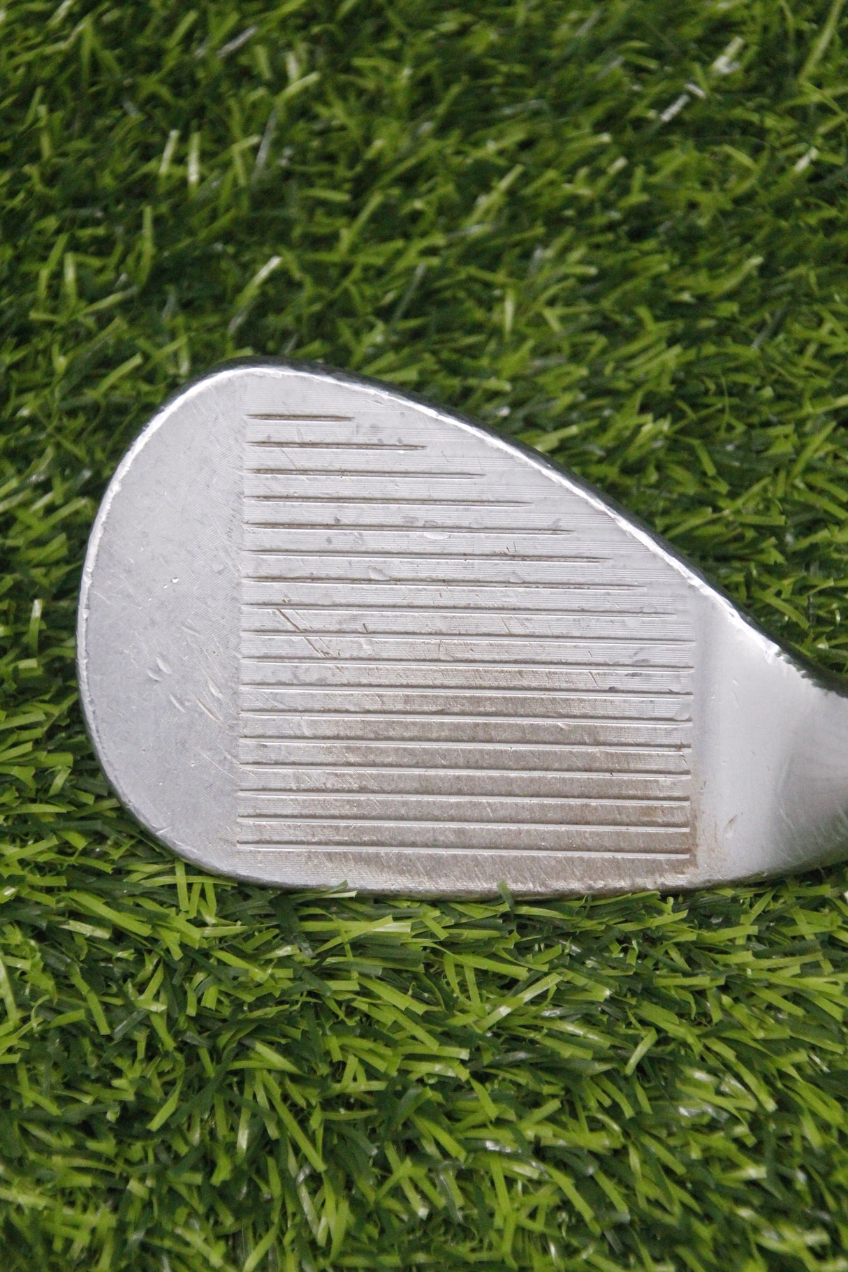 Titleist Vokey SM8 Tour Chrome 58° LW Wedge Flex 35.25"