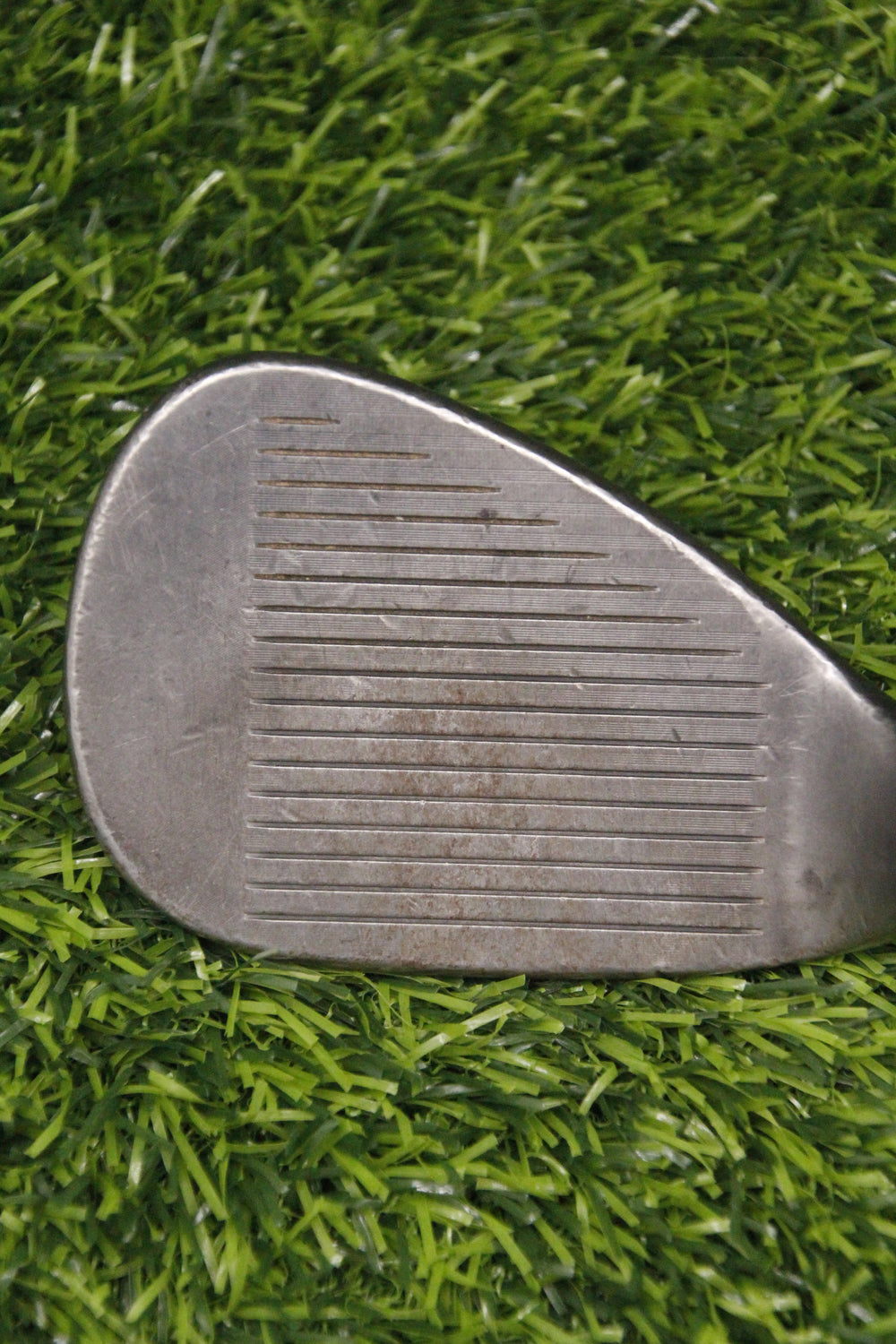 Titleist Vokey SM7 Jet Black 56° SW Wedge Flex 35.75"