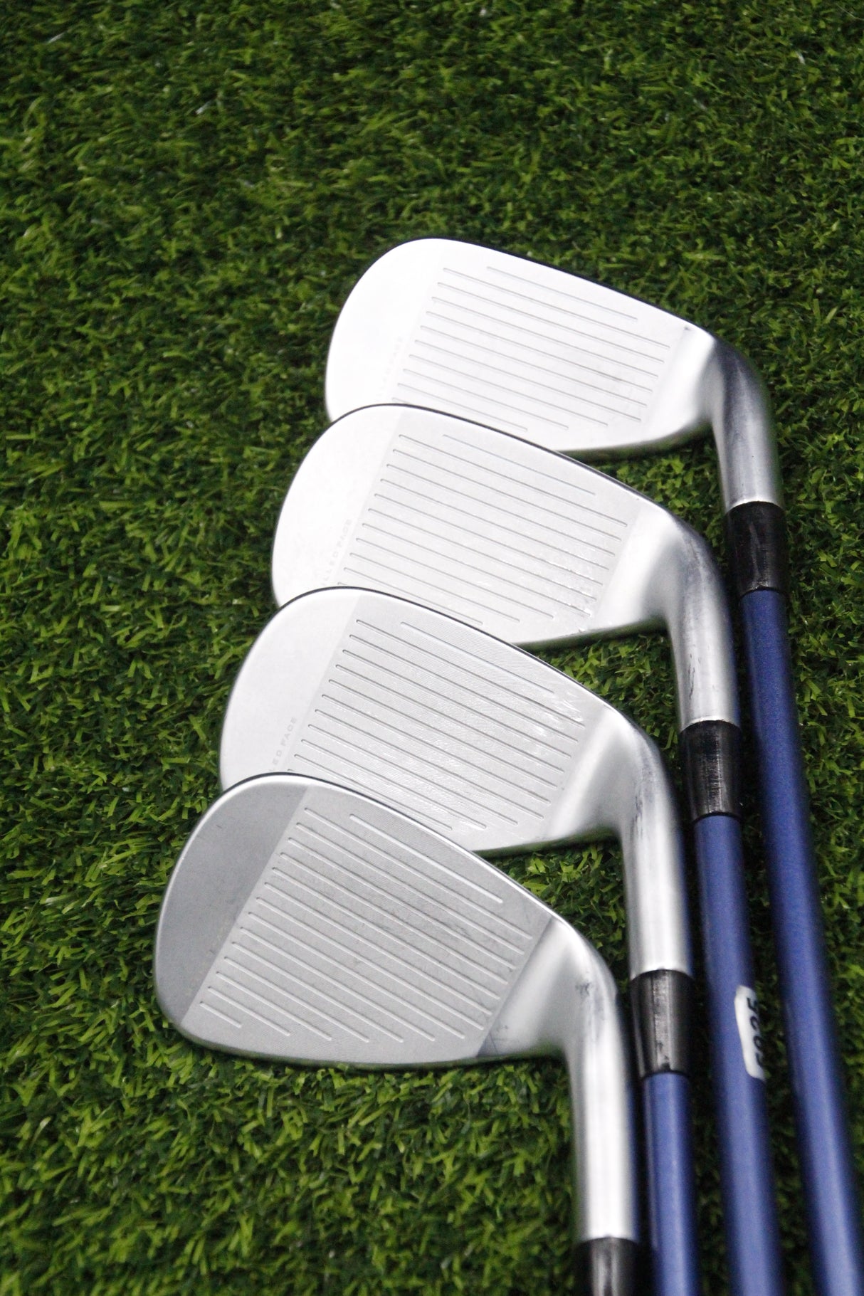 Lefty Cobra King LTDx One Length w/ LAGOLF Bryson Series Shaft Iron Set 7-PW S Flex 37"