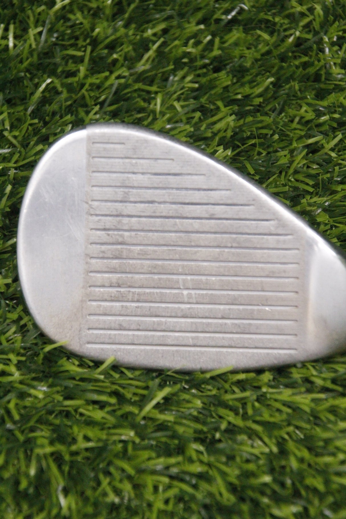Cleveland CG15 Satin Chrome 56° SW Wedge Flex 35.75"
