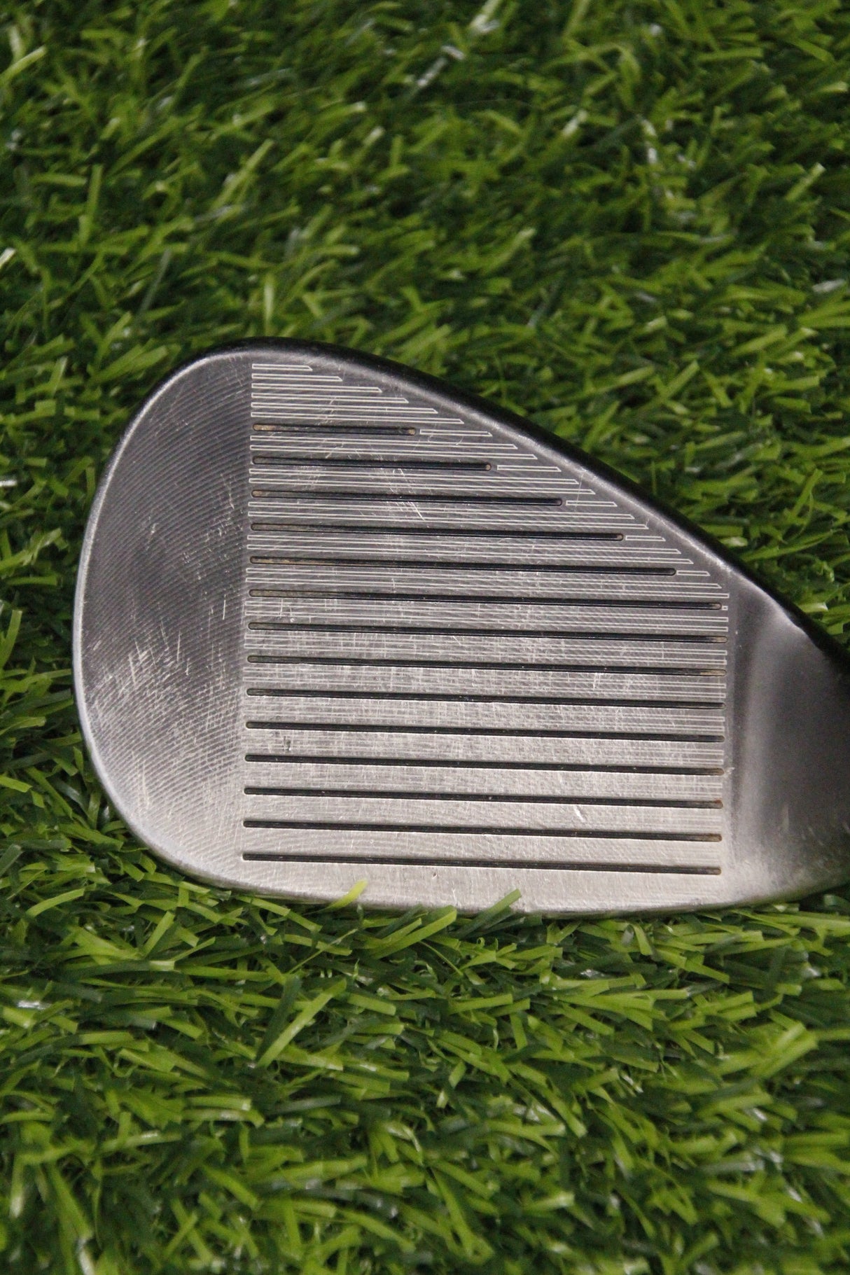 Cleveland 588 RTX Black Pearl 58° LW Wedge Flex 35.5"