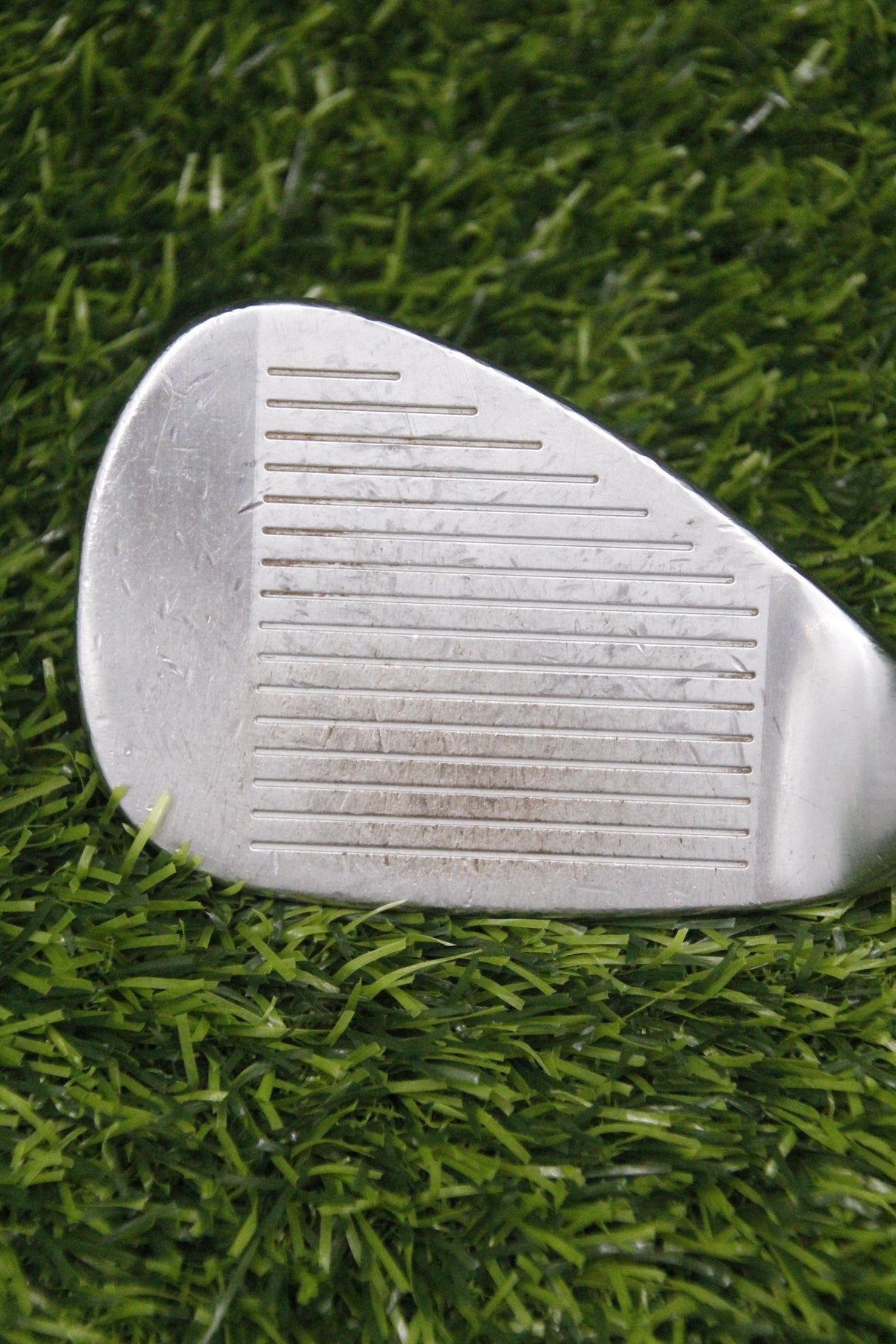 TaylorMade Milled Grind Satin Chrome 54° SW Wedge Flex 35.5"