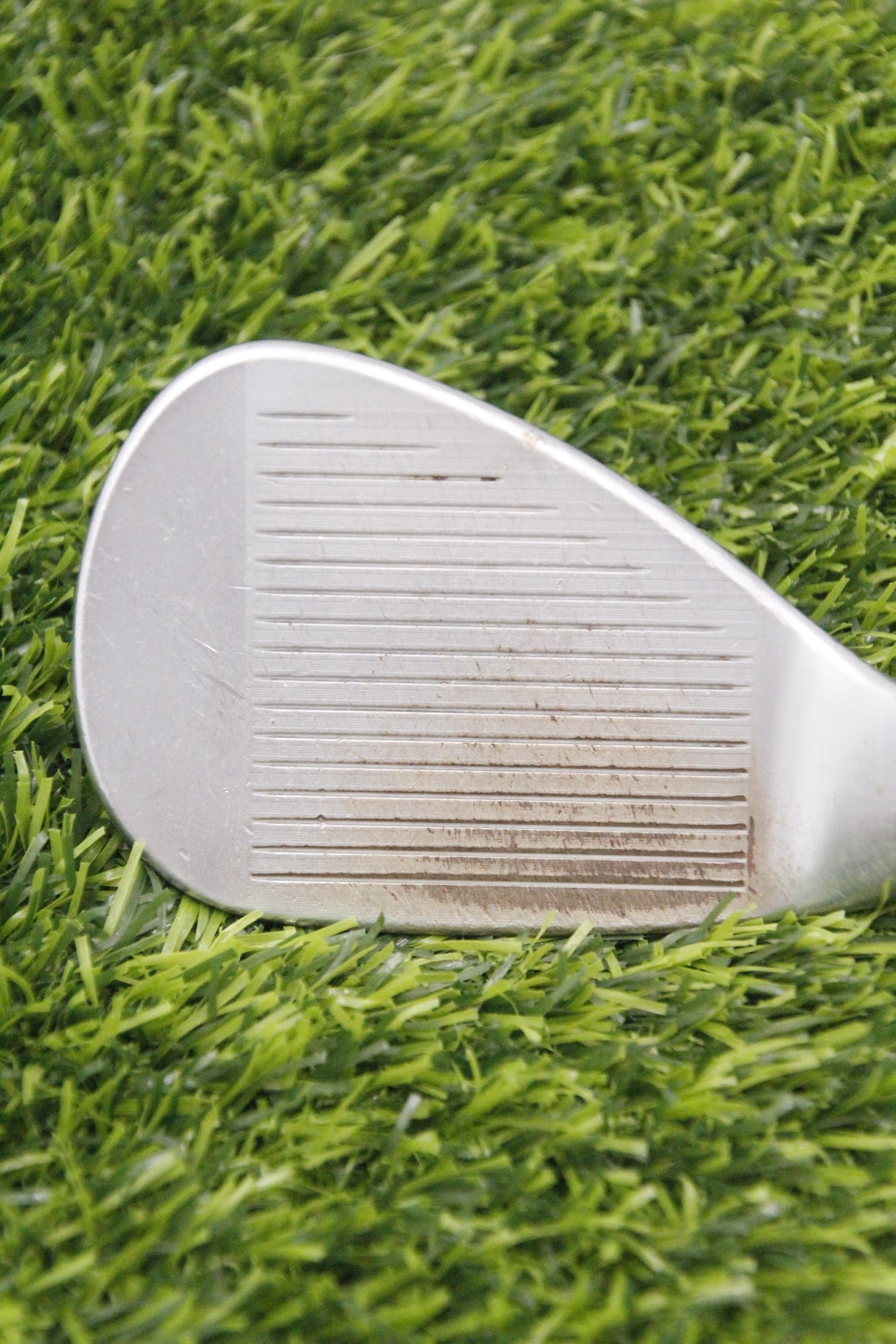 Titleist Vokey SM8 Tour Chrome 54° SW Wedge Flex 35.5"