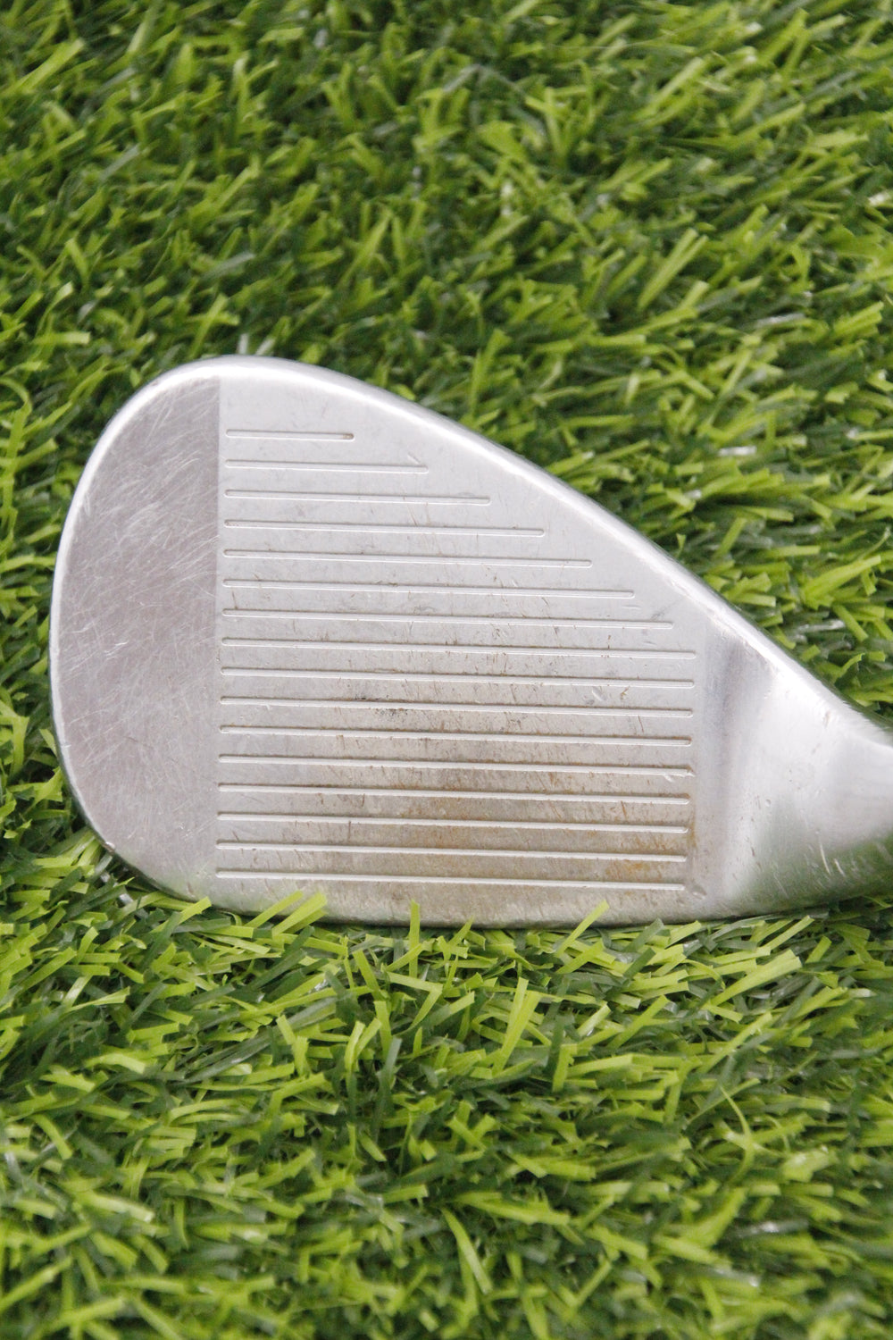 TaylorMade Milled Grind Satin Chrome 56° SW Wedge Flex 35.5"