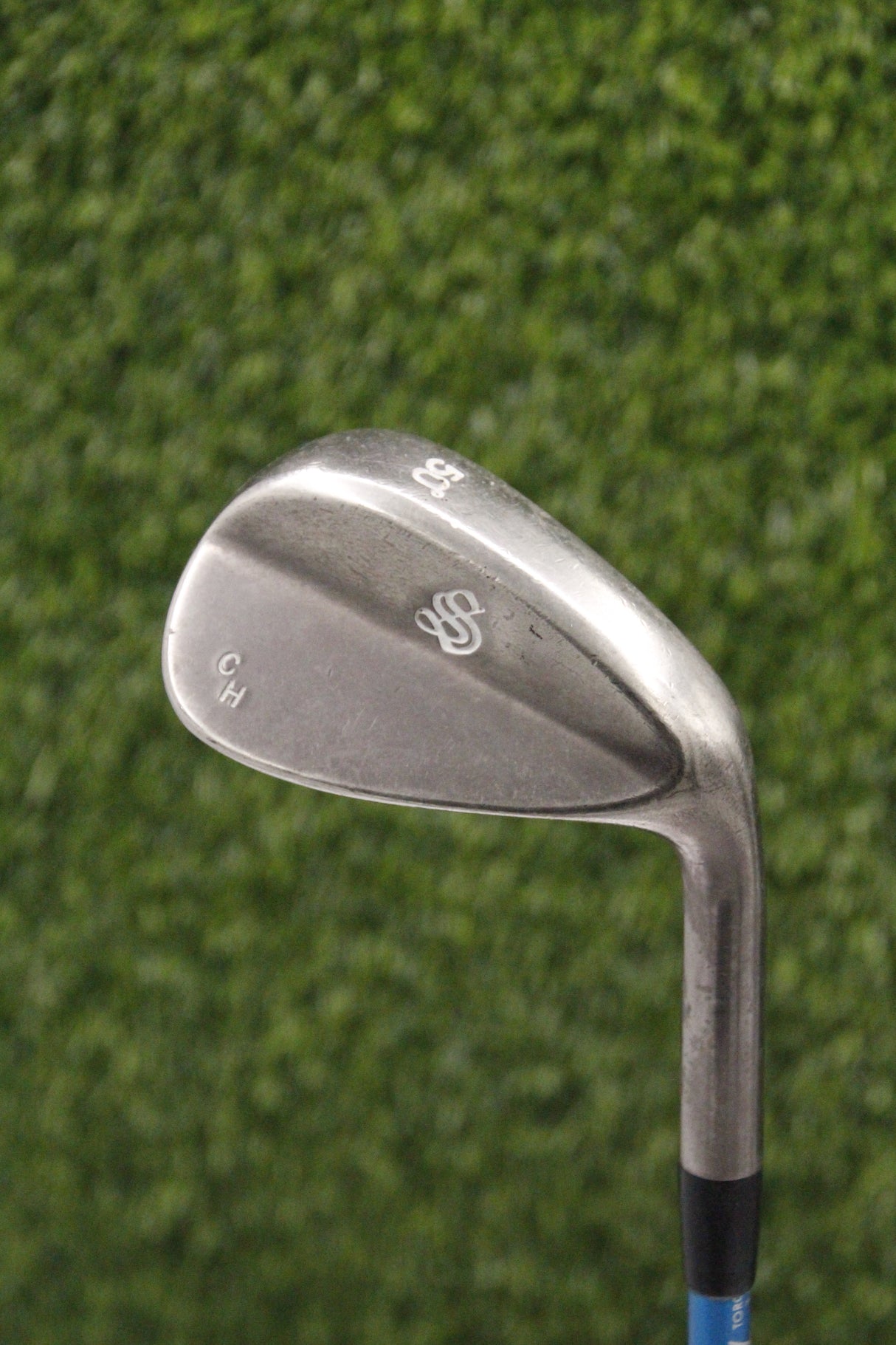 Scratch 1018 Forged Sweeper Slider 50° GW R Flex 35.5"