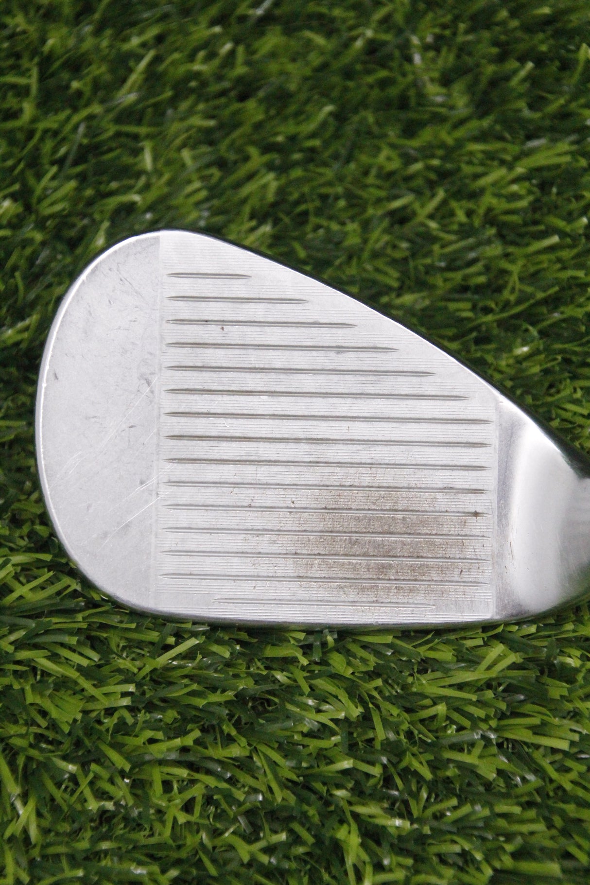 Callaway Jaws MD5 Platinum Chrome 54° SW S Flex 35.25"