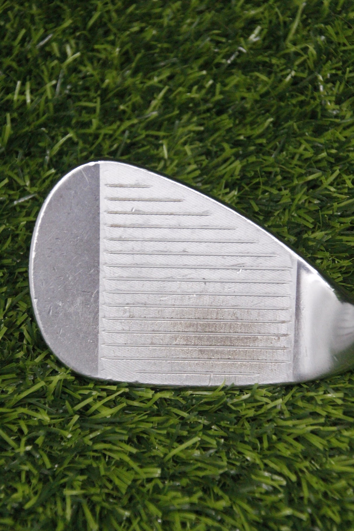 Callaway Jaws MD5 Platinum Chrome 54° SW S Flex 35.25"