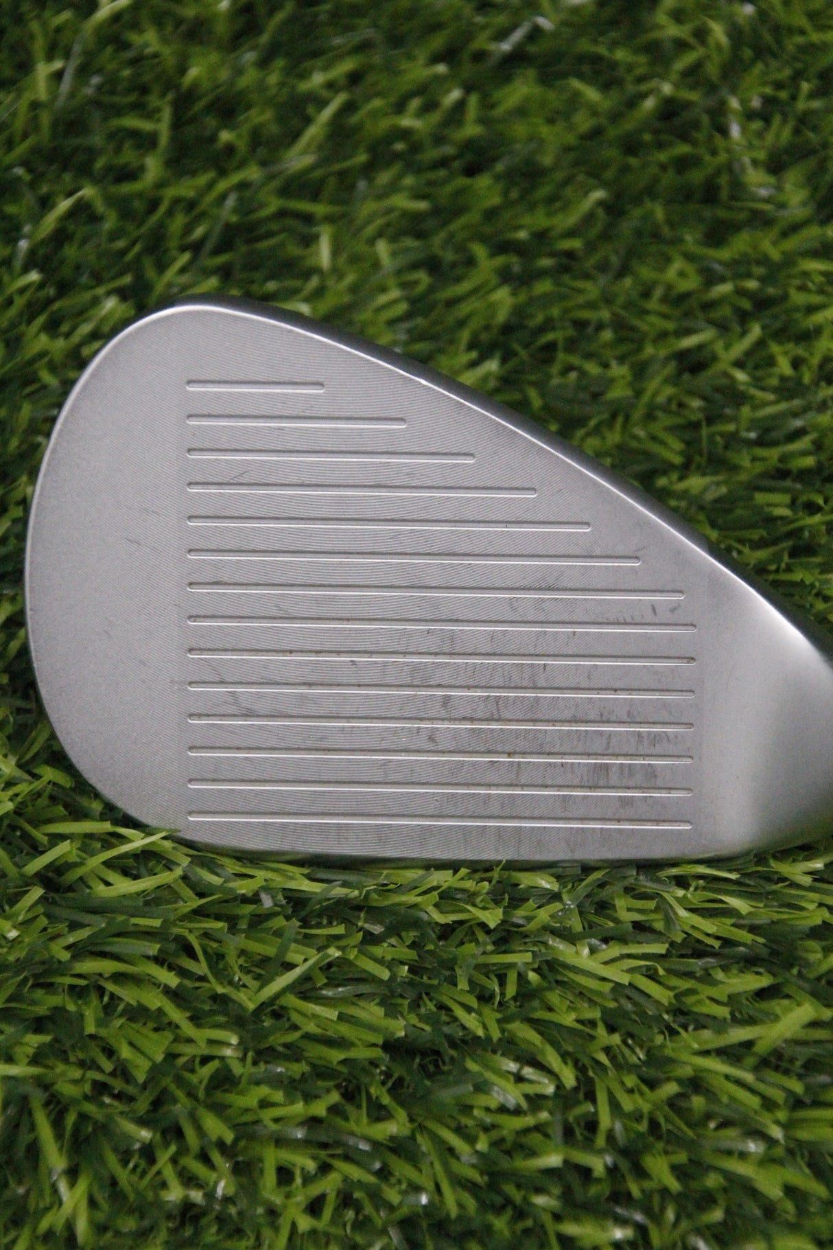 Mizuno T7 White Satin 52° GW SR Flex 35.75"