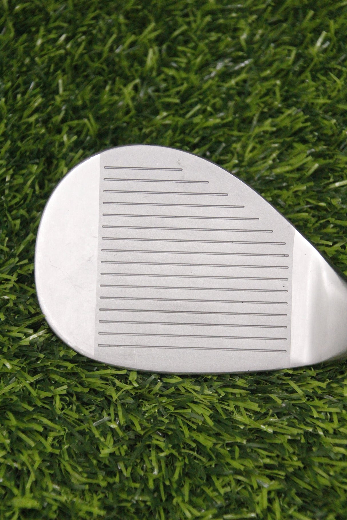 XE1 The Ultimate Sandwedge 65° LW Wedge Flex 35.5"