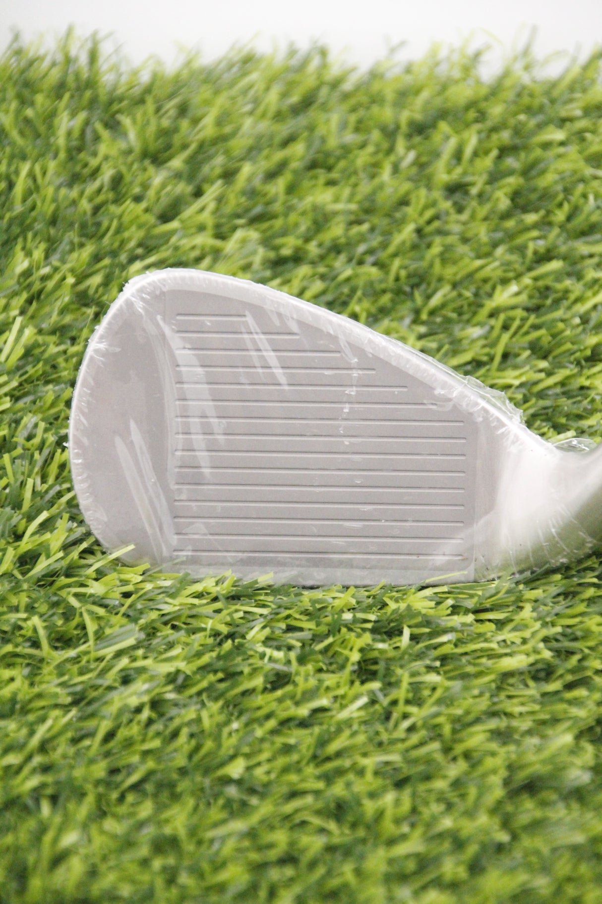 NEW WOMEN XXIO 12 8 Iron L Flex 36"