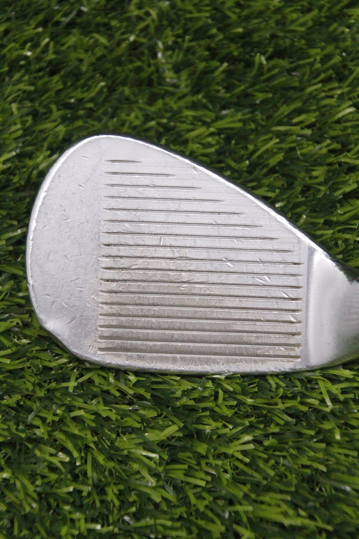 Titleist Vokey SM7 Tour Chrome 54° SW R Flex 35"