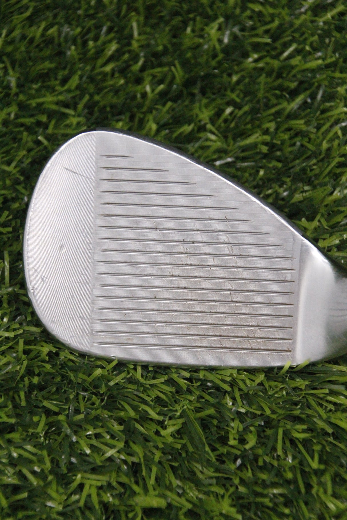 Titleist Vokey SM7 Tour Chrome 54° SW Wedge Flex 35.5"