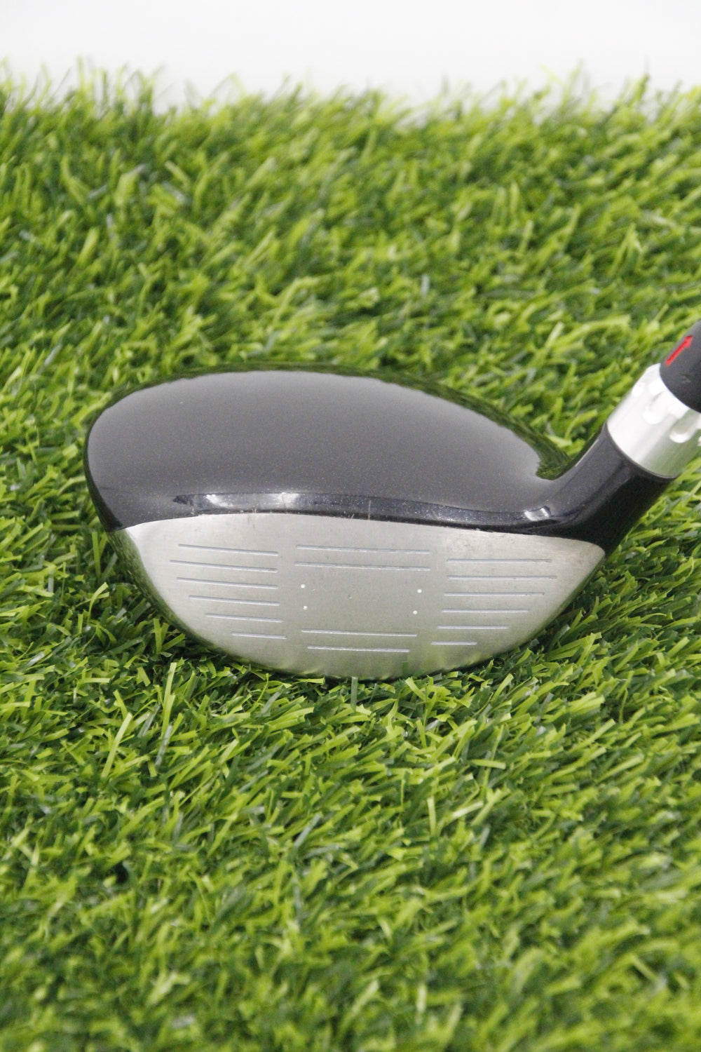 Nike Victory Red STR8-FIT 15° 3 Wood S Flex 42"