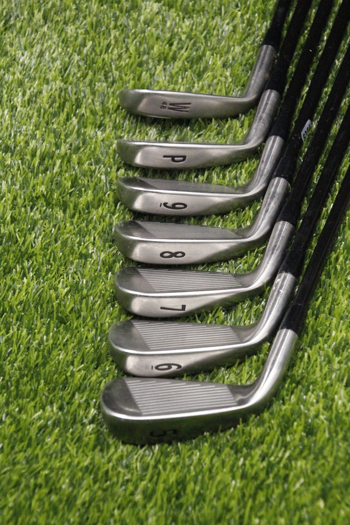 Titleist 714 AP1 Iron Set 5-PW GW SR Flex -0.5"