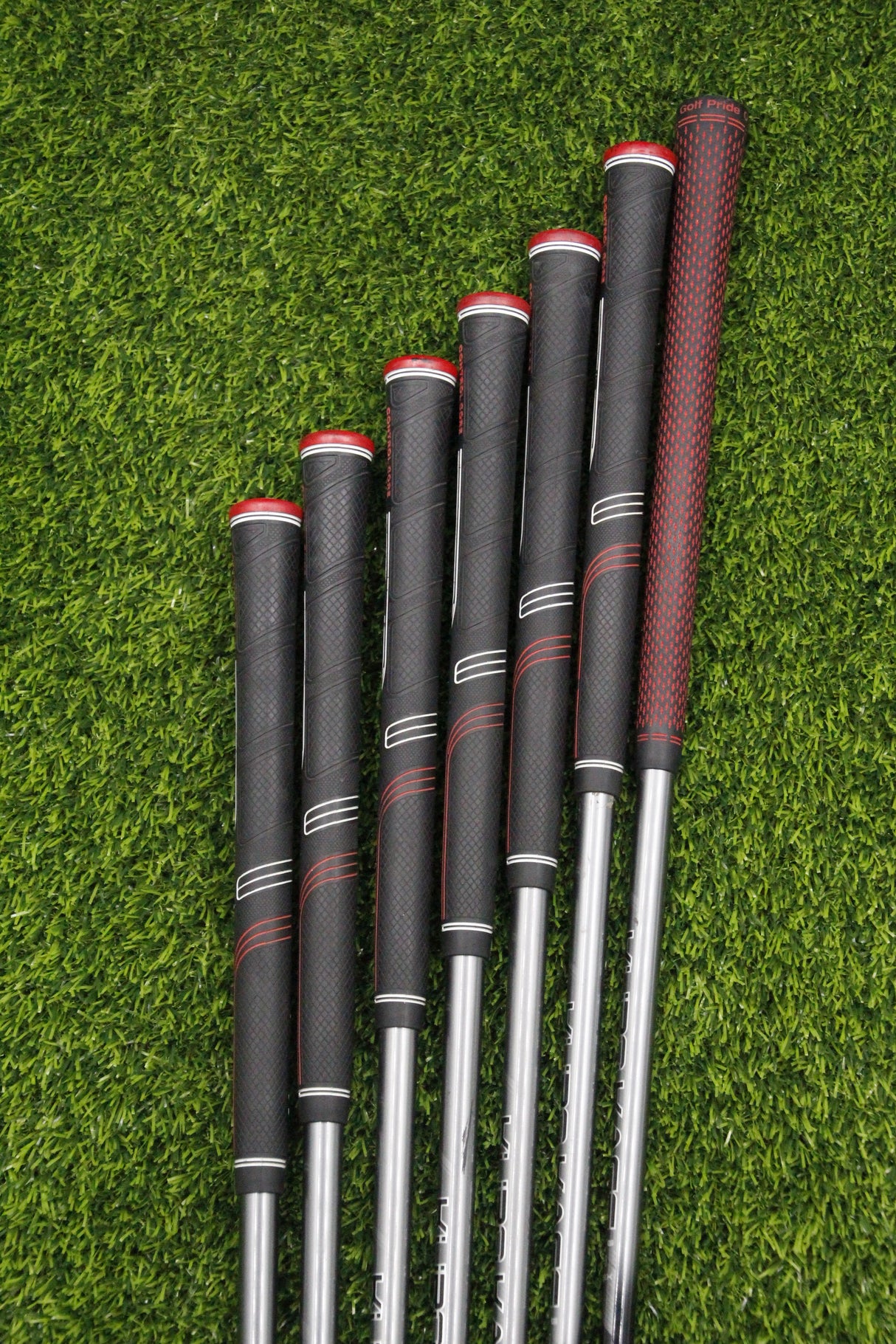 Titleist 714 AP1 Iron Set 5-PW GW SR Flex -0.5"