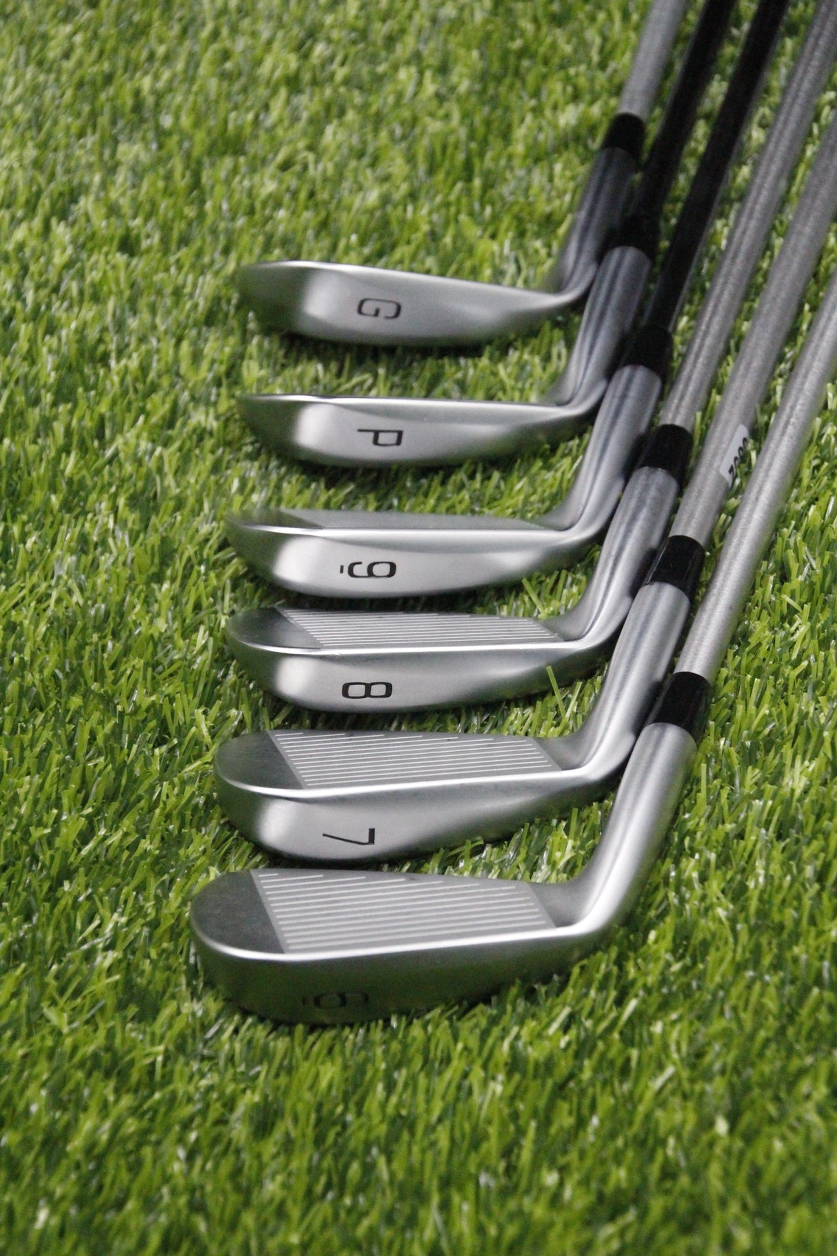 Mizuno JPX 925 Forged Iron Set 4-PW R Flex +0.25"