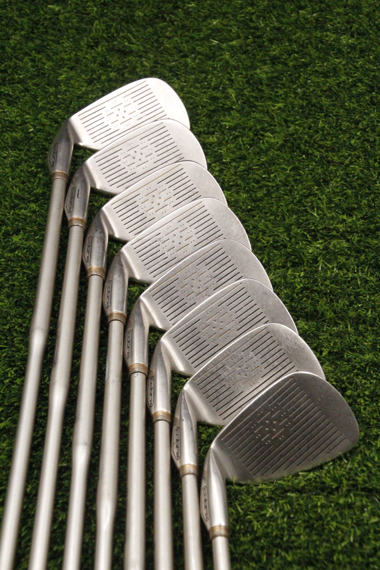 WOMEN Cobra Lady II Oversize Iron Set 4-PW SW L Flex -0.5"