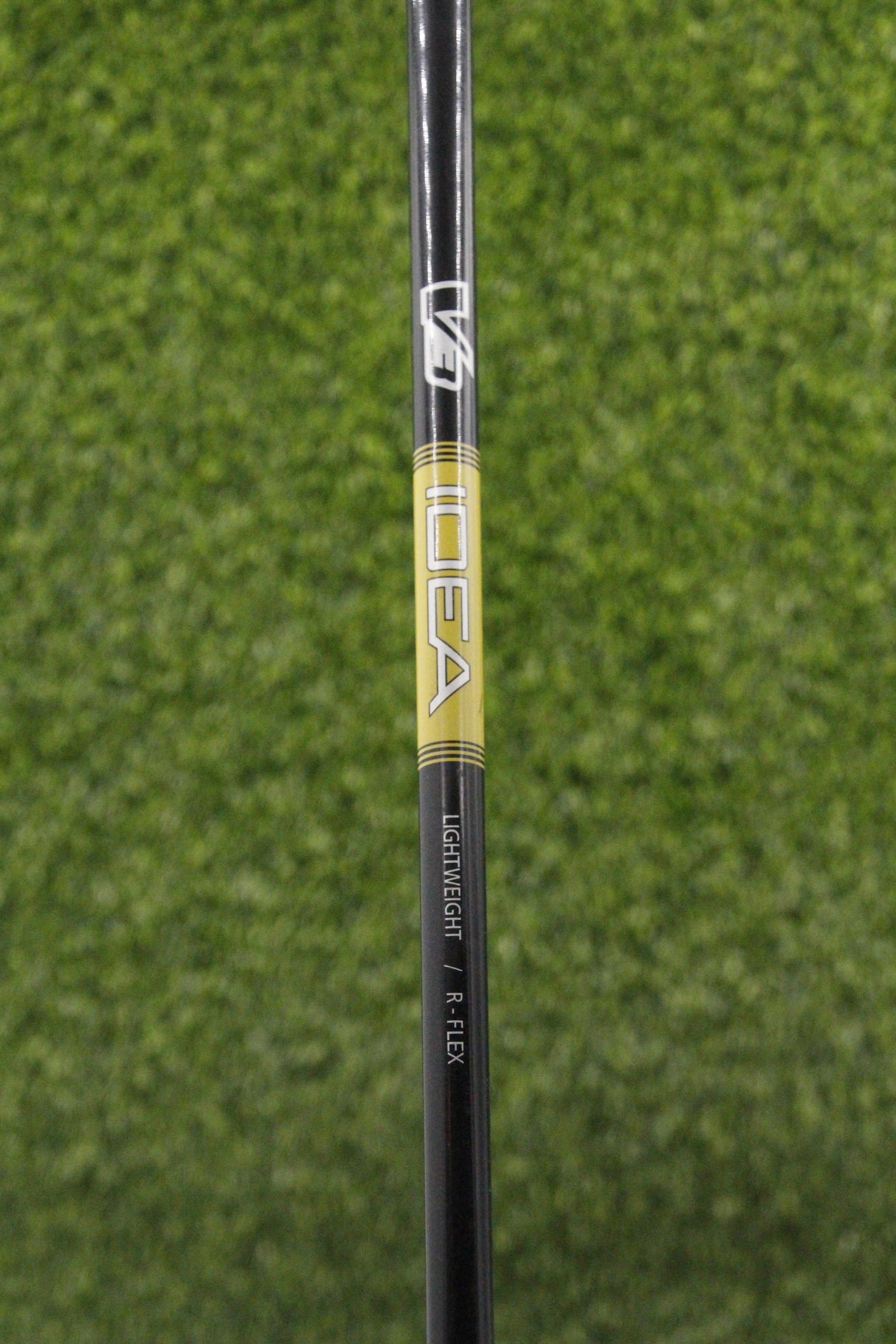 Adams Idea Tech V3 21° 4 Hybrid R Flex 40.5"