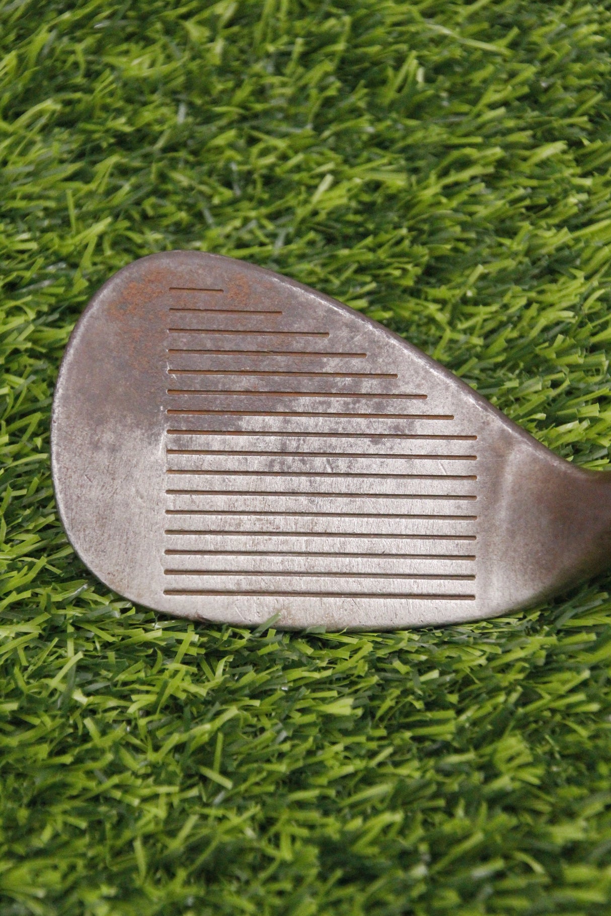 Titleist Vokey Oil Can 56° SW Wedge Flex 37"