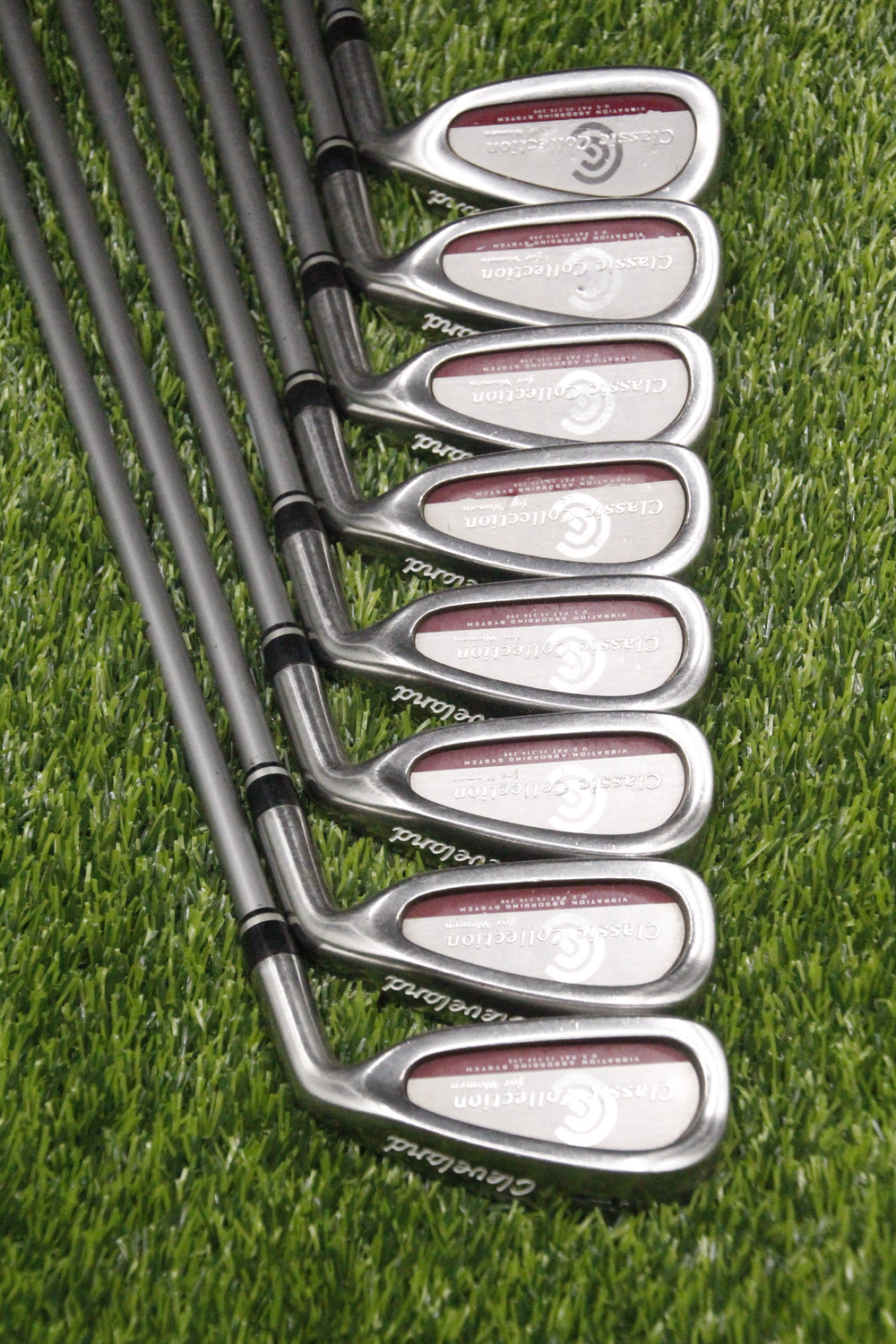 WOMEN Cleveland Classic Collection for Women Iron Set 4-PW SW L Flex -1.0"