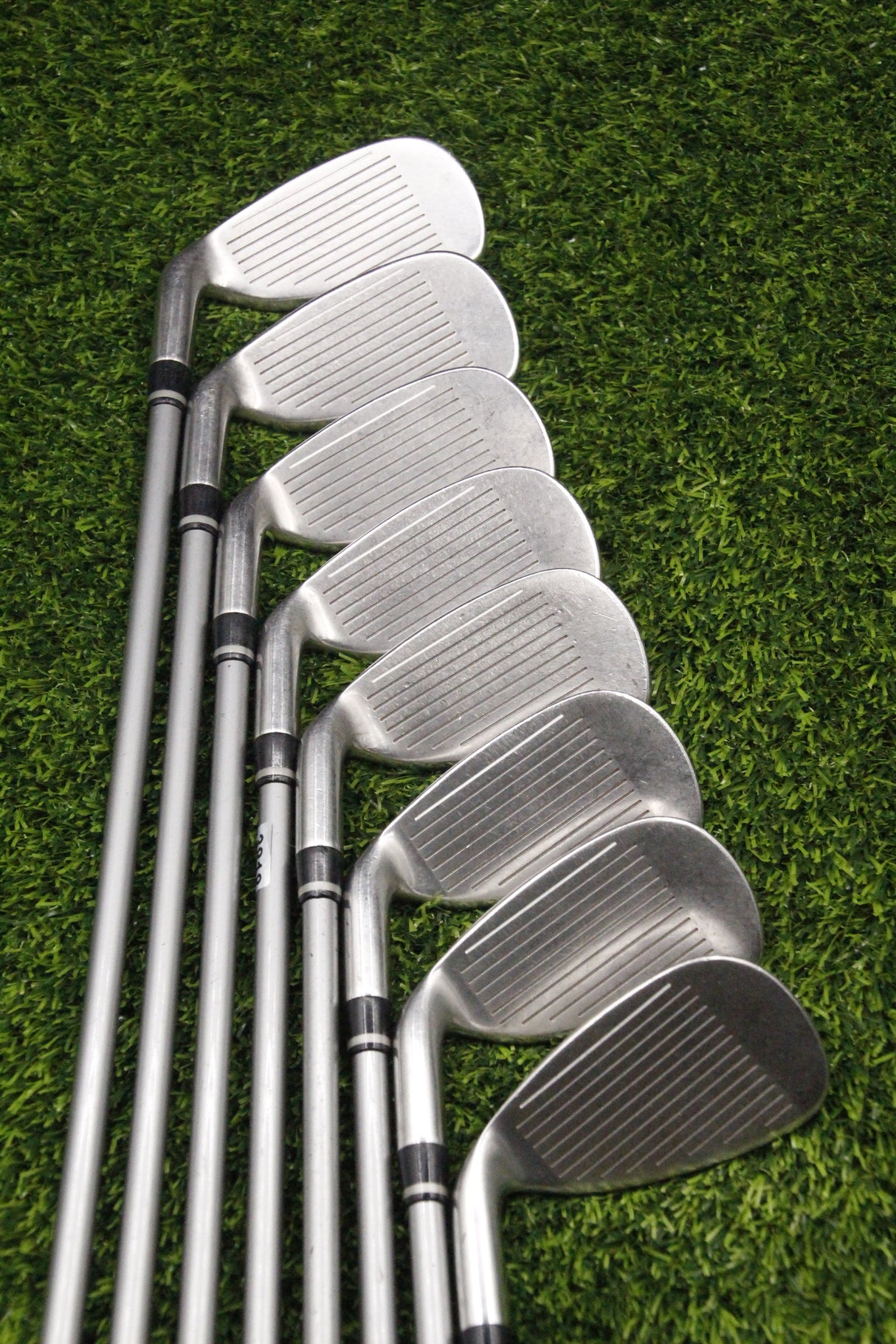 WOMEN Cleveland Classic Collection for Women Iron Set 4-PW SW L Flex -1.0"