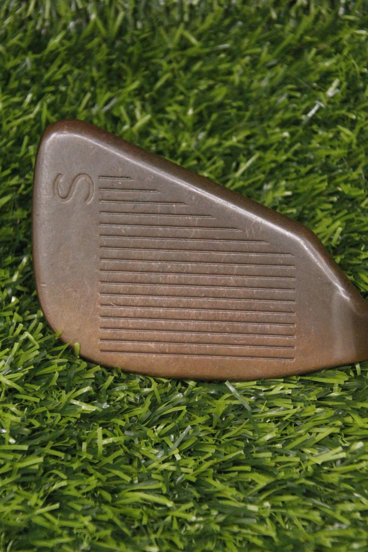Ping Zing 2 Beryllium Copper 52° SW 35.5"