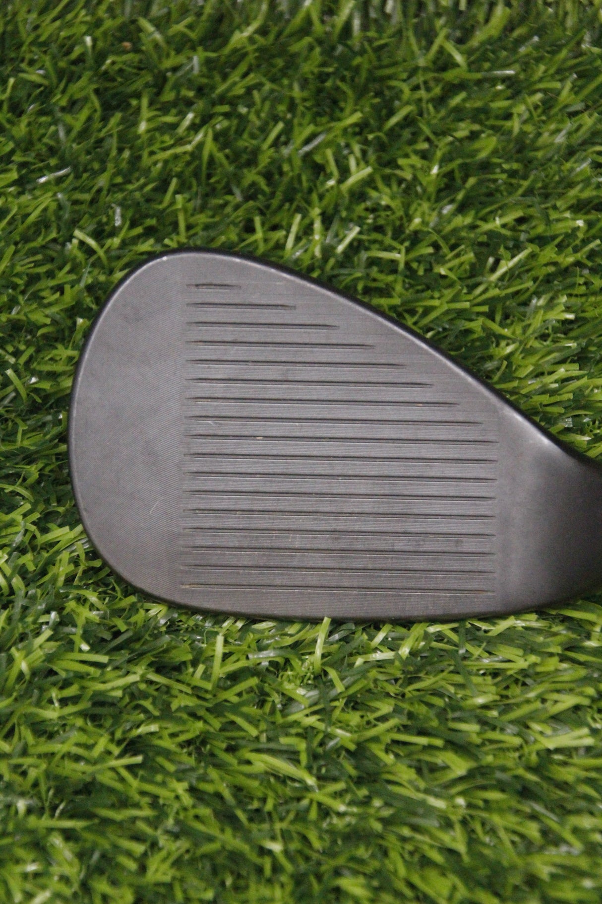 Titleist Vokey SM8 Jet Black 56° SW XS Flex 35.75"