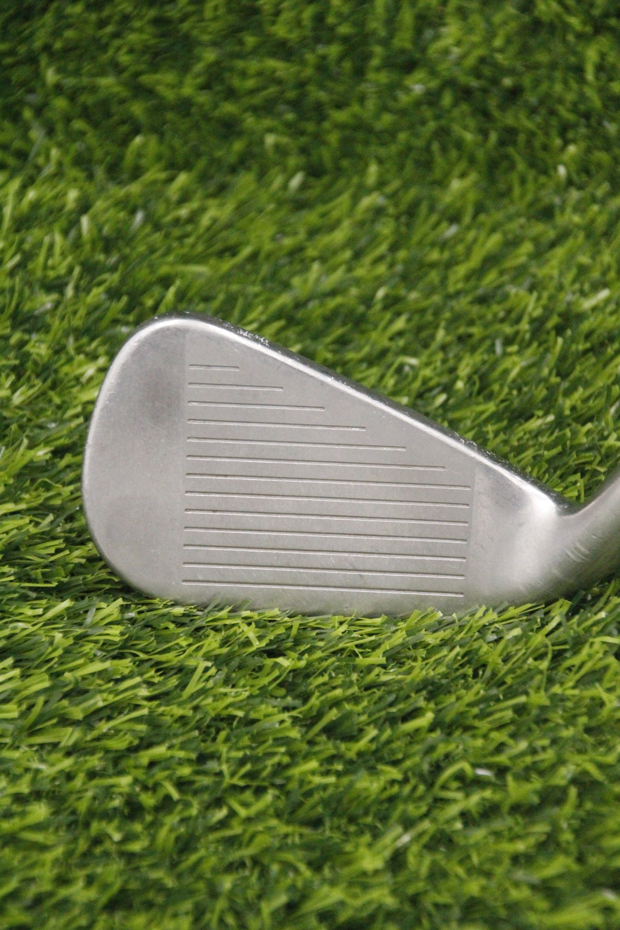 Titleist 714 AP1 6 Iron R Flex 37"