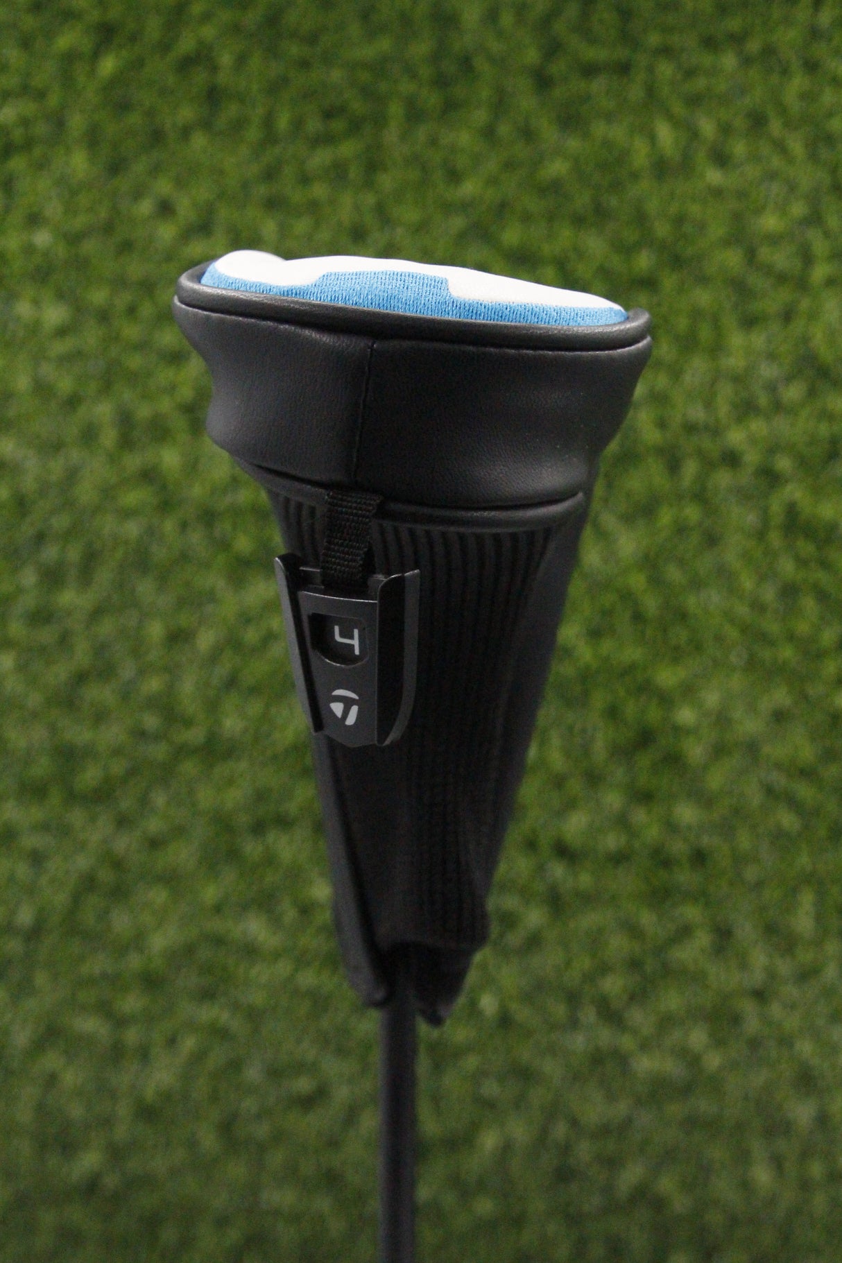 TaylorMade Sim2 Hybrid Headcover