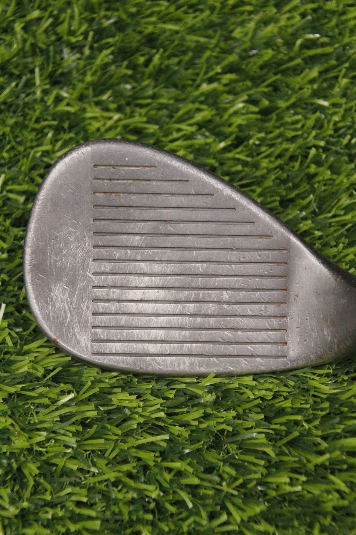 Cleveland CG10 Satin Black 60° LW Wedge Flex 35.5"