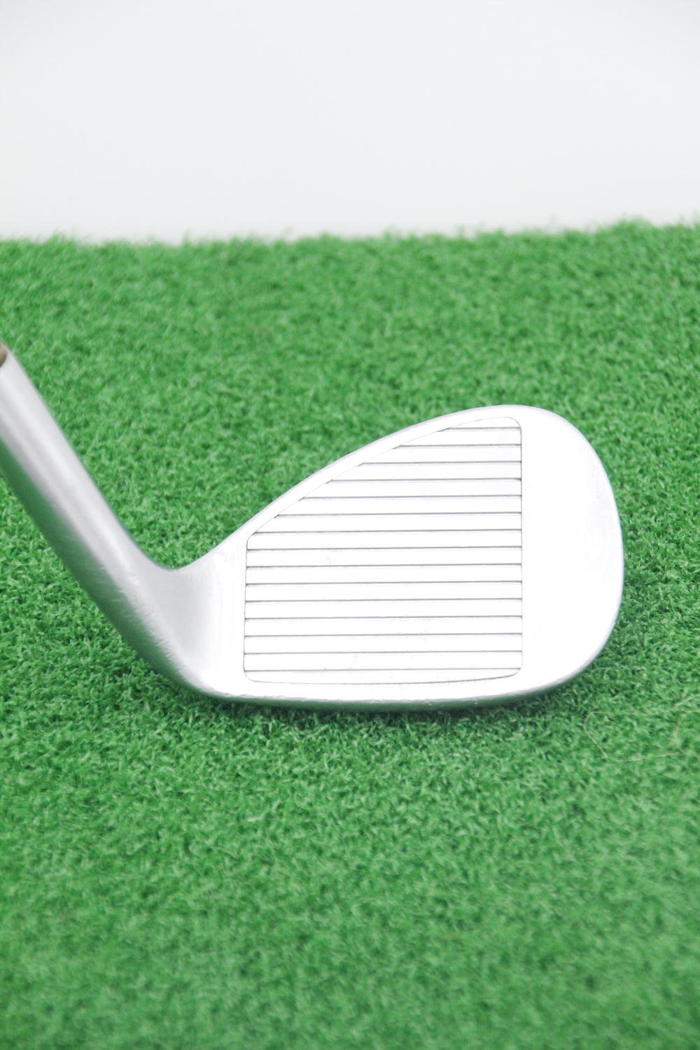 Lefty TaylorMade 2010 XFT TP Milled 58° LW S Flex 37"