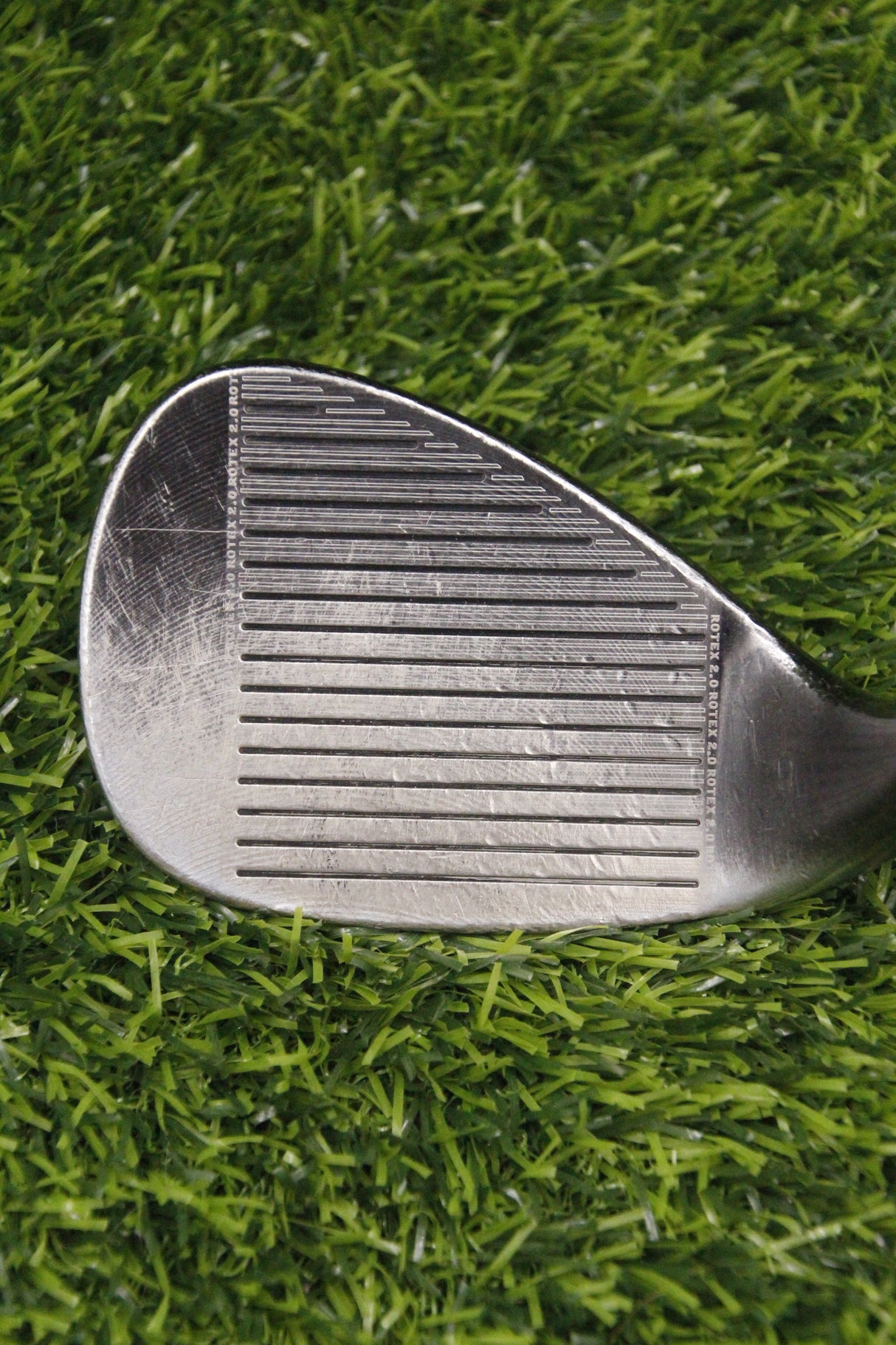 Cleveland 588 RTX 2.0 CB Black Satin 56° SW Wedge Flex 35.5"