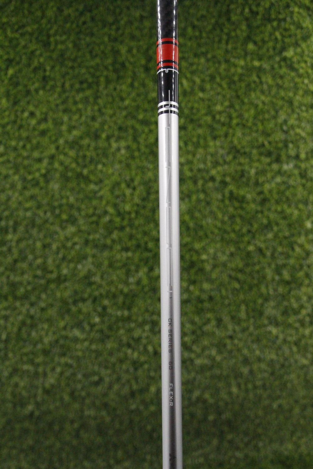 TaylorMade M5 10.5° Driver R Flex 46" w/ HC