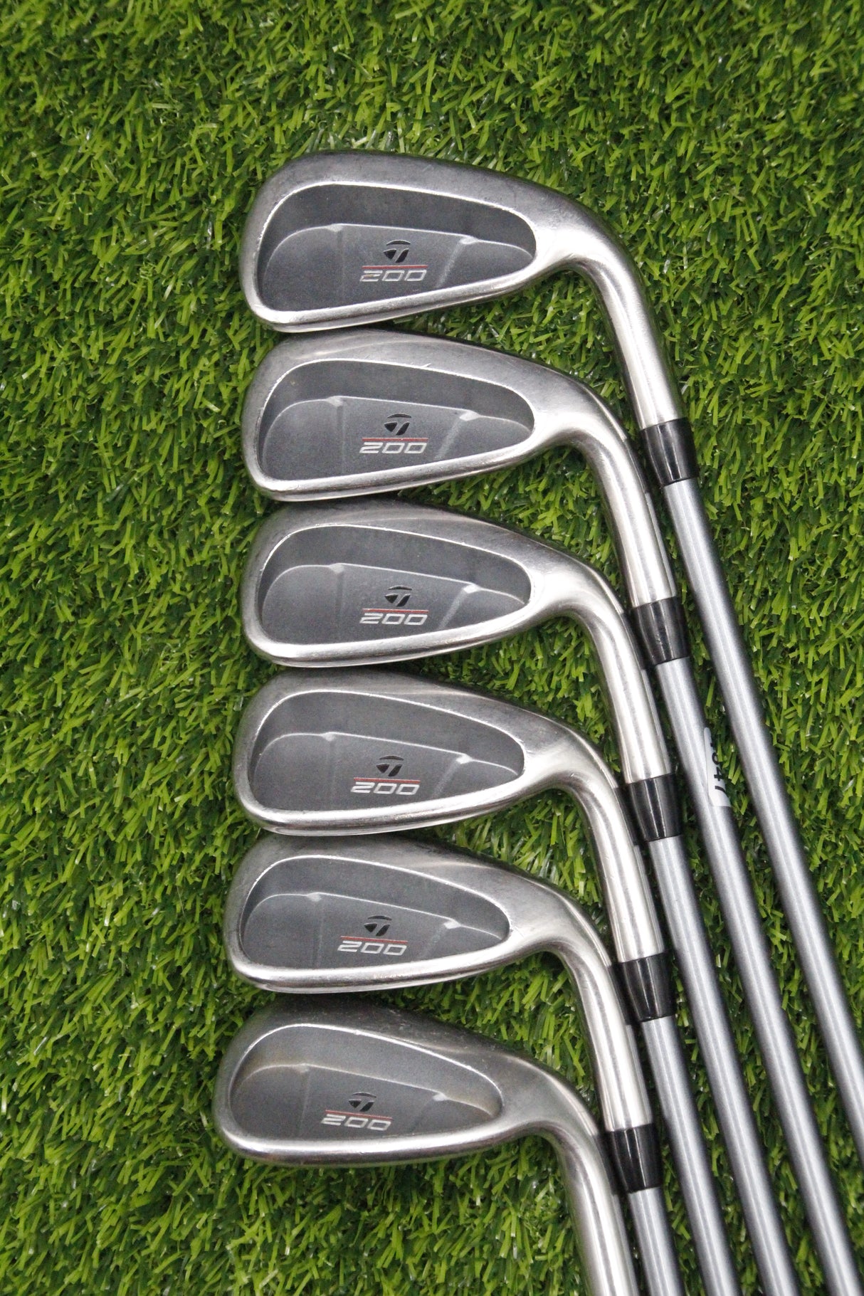 WOMEN TaylorMade 200 Steel Iron Set 6-PW SW L Flex Std Length