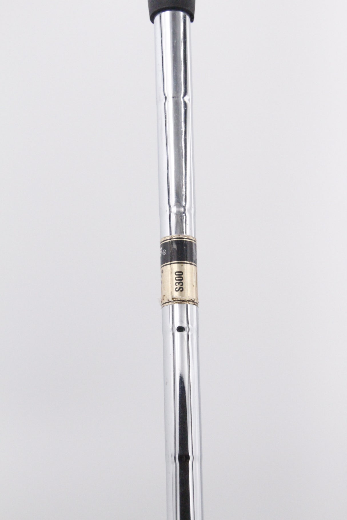 Titleist 704 CB PW S Flex 37"