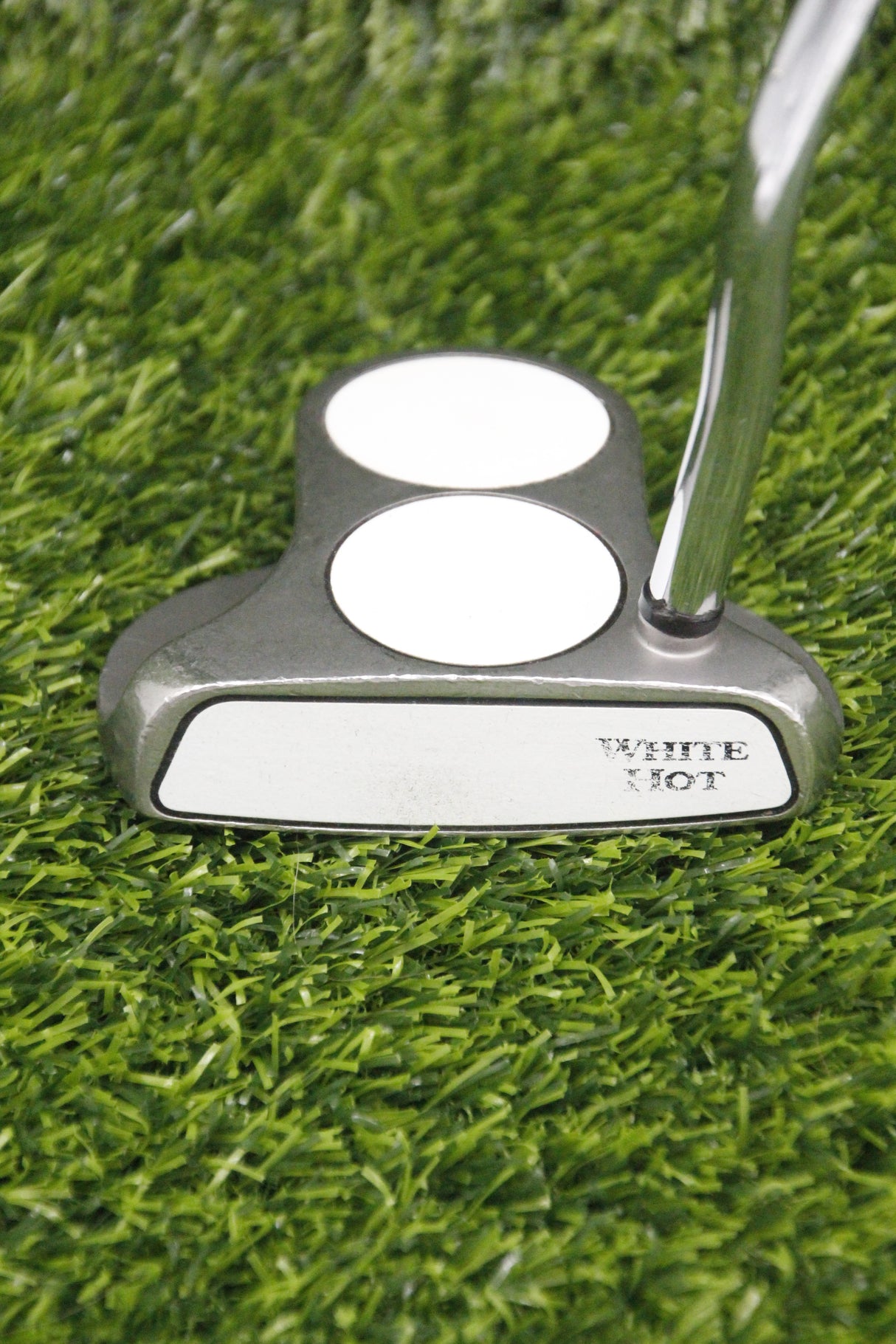 Odyssey White Hot 2-Ball Putter 35"