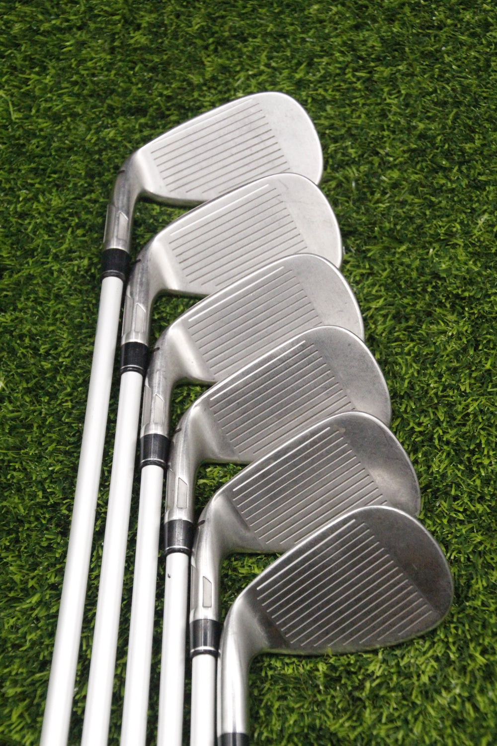WOMEN TaylorMade Stealth Iron Set 7-PW AW SW L Flex -0.5"